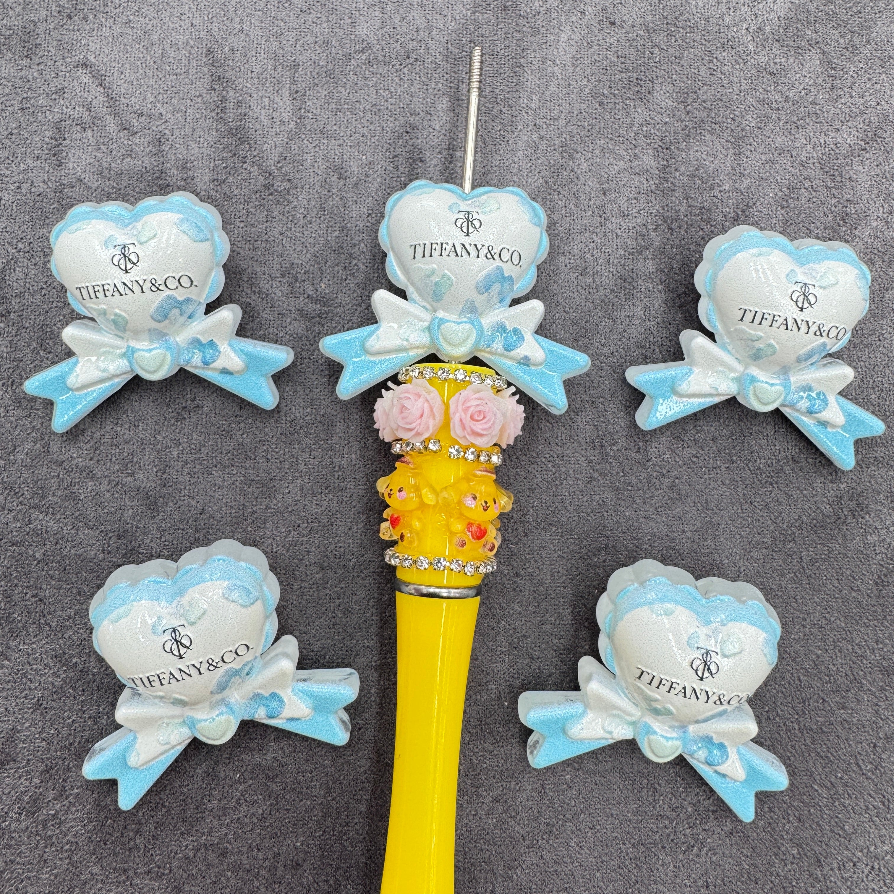 Acrylic Focal Beads Wavy Scalloped Heart Edge With Bow Ribbon Tails Series As Picture Shows