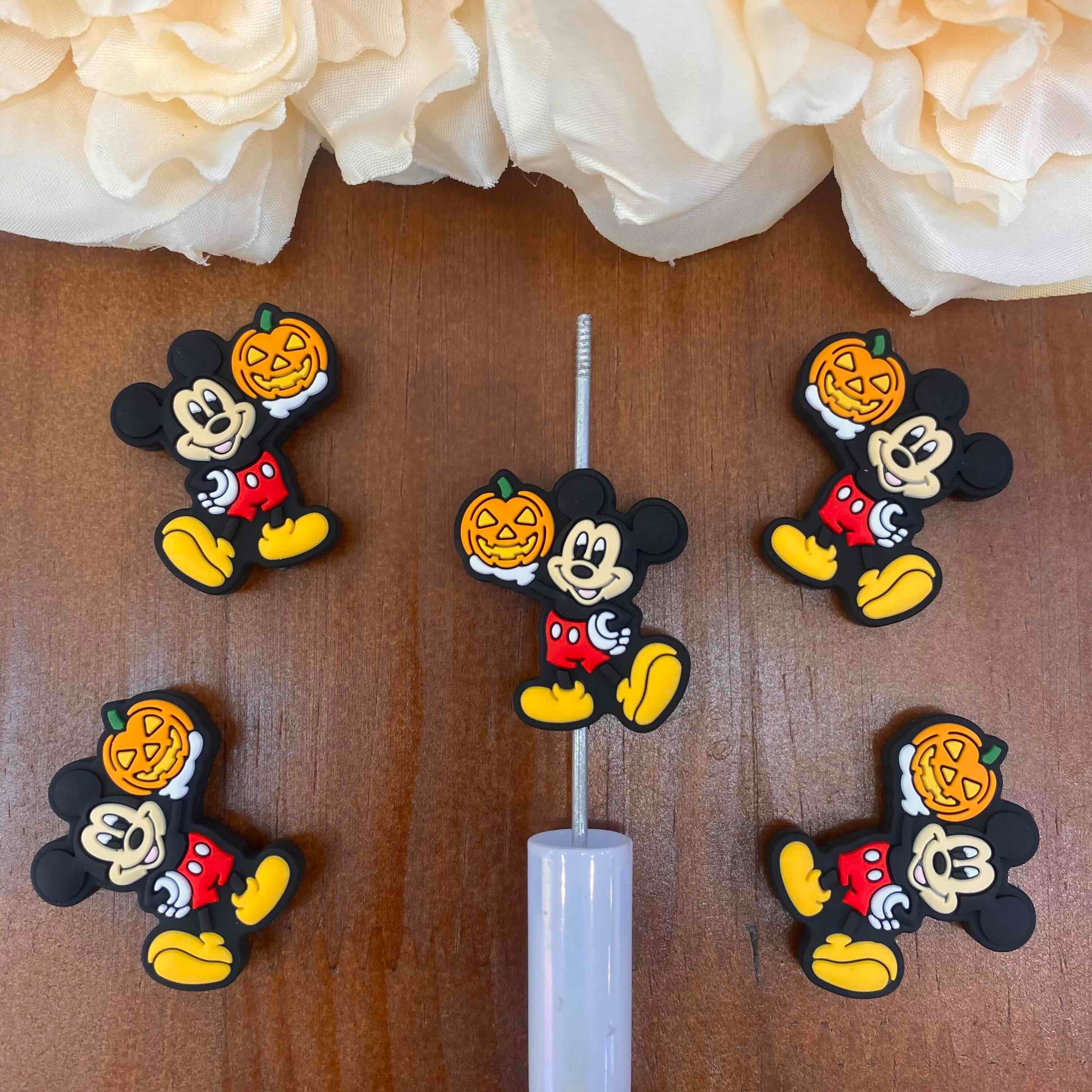 FS20494-Mickey Mouse  Flat Silicone Focal Beads