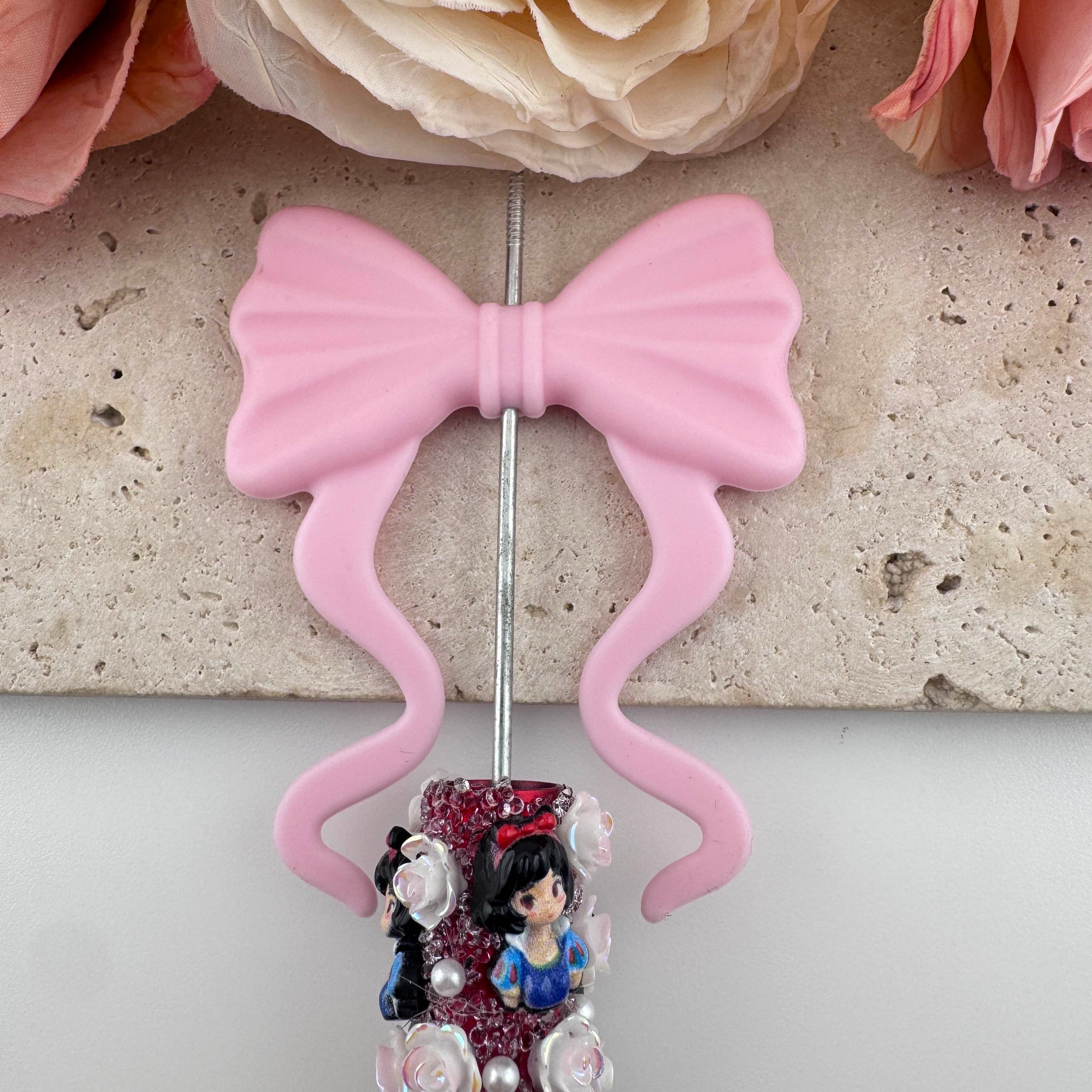 FS19388-About 60×70mm Silicone Bow Beads