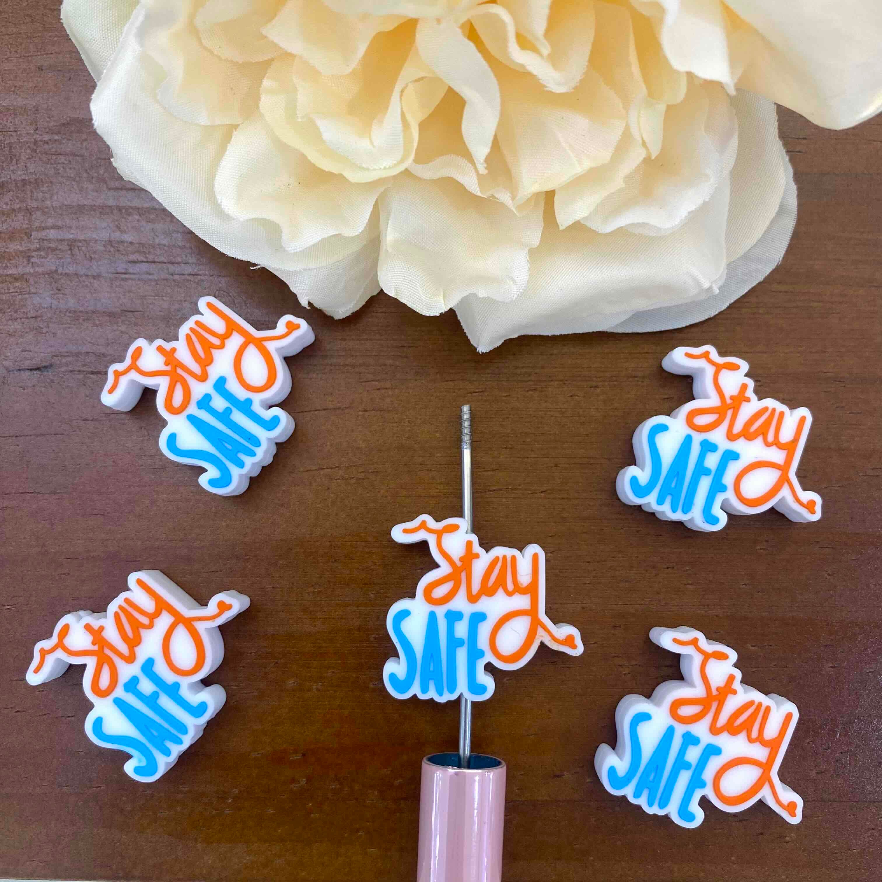 FS20118-Stay Safe Script Flat Silicone Focal Beads