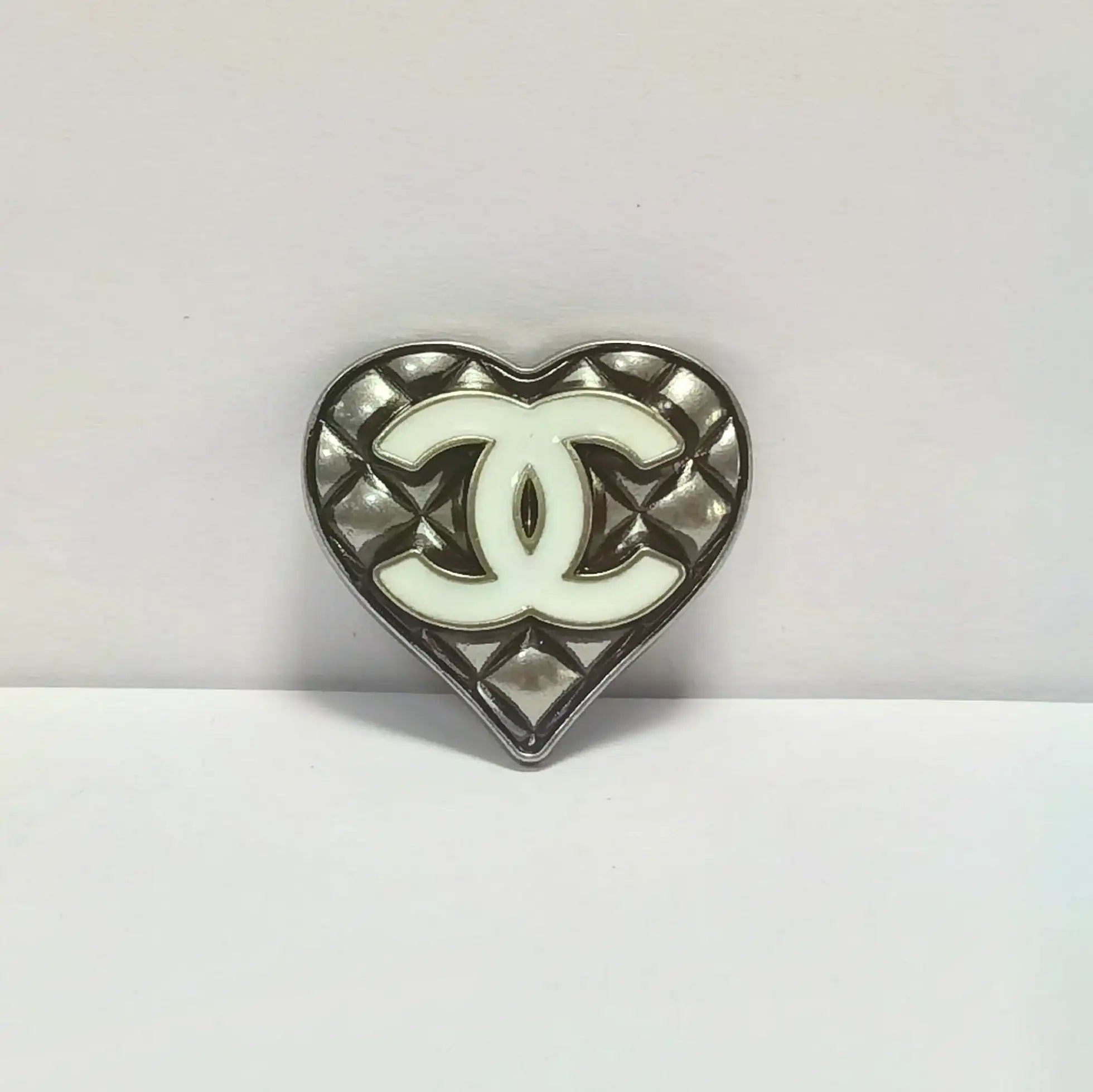 FS3069-About 24×26mm Metal Patch As Picture Shows