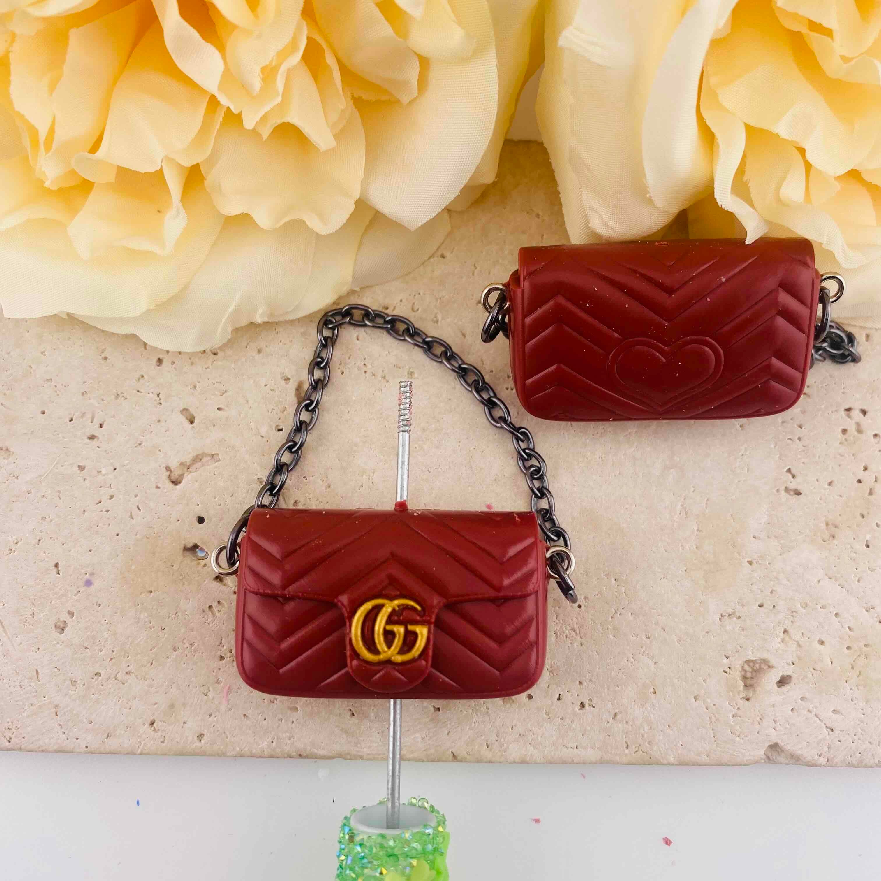 FS3420- About 23*36mm GG Chain Handbag Silicone Beads