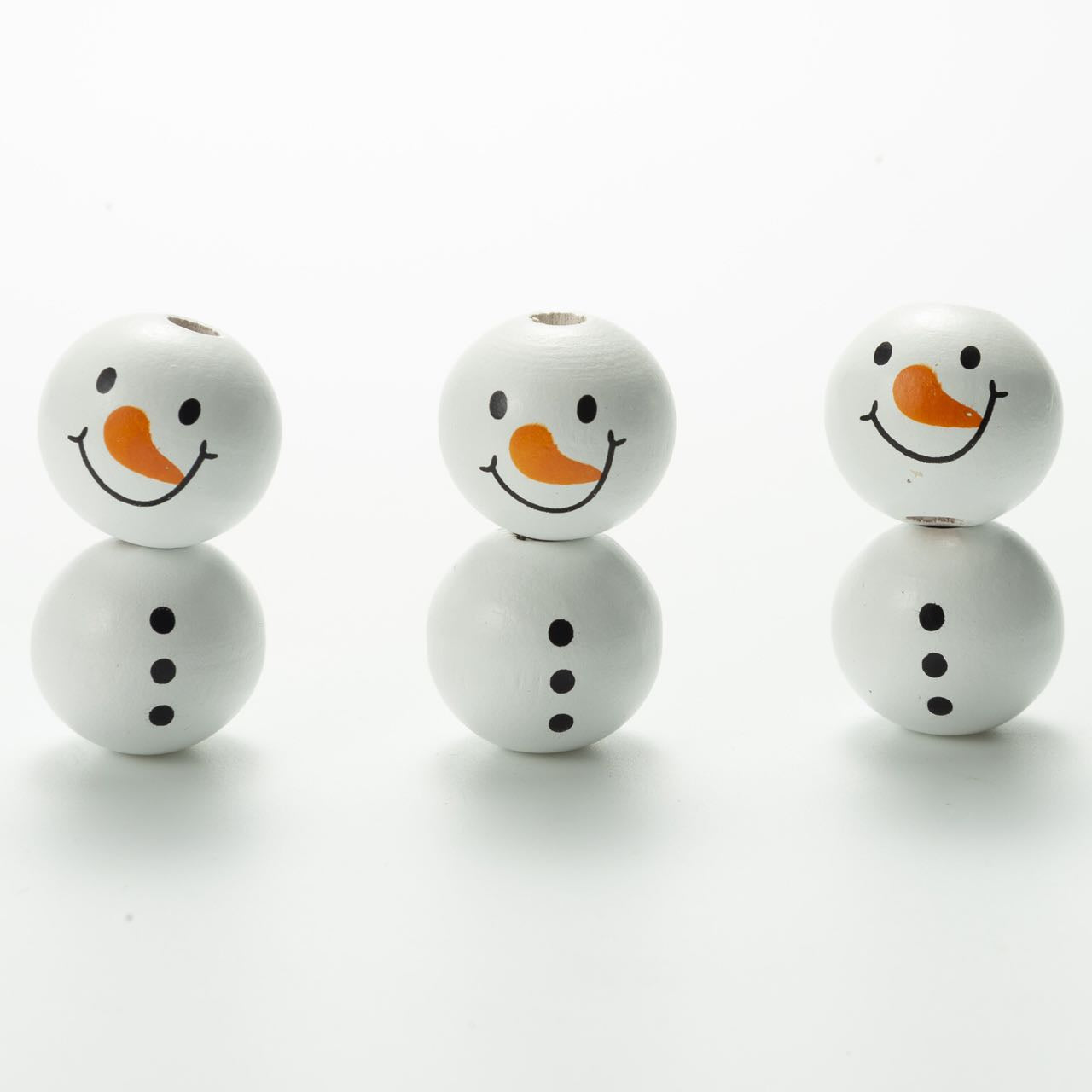 50 Pieces 16mm Snowman  Printed  Wooden Beads