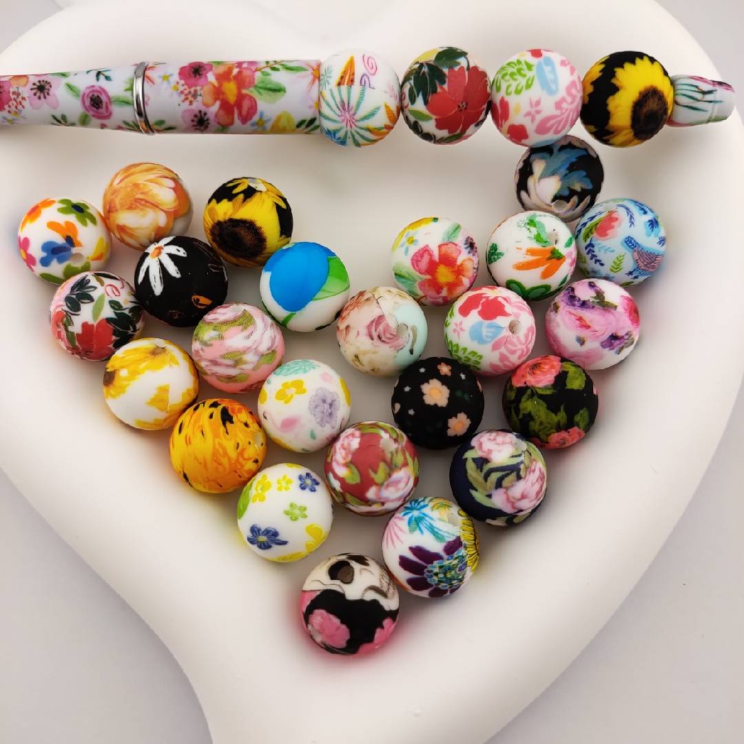 50 Pieces Mixed Color Flower Printed Silicone Beads 15MM