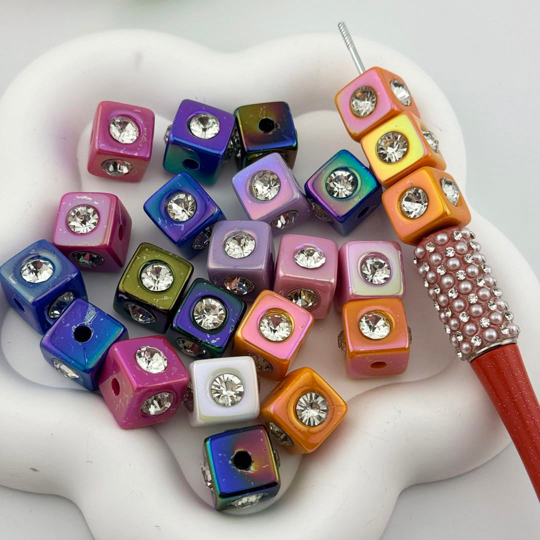 (A33)20 Pieces Diamond Mixed Color Cube Resin Beads