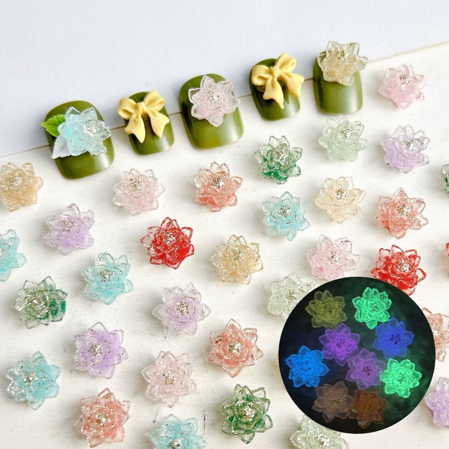 10MM Mixed Color Clear Glitter Lotus Resin Accessories