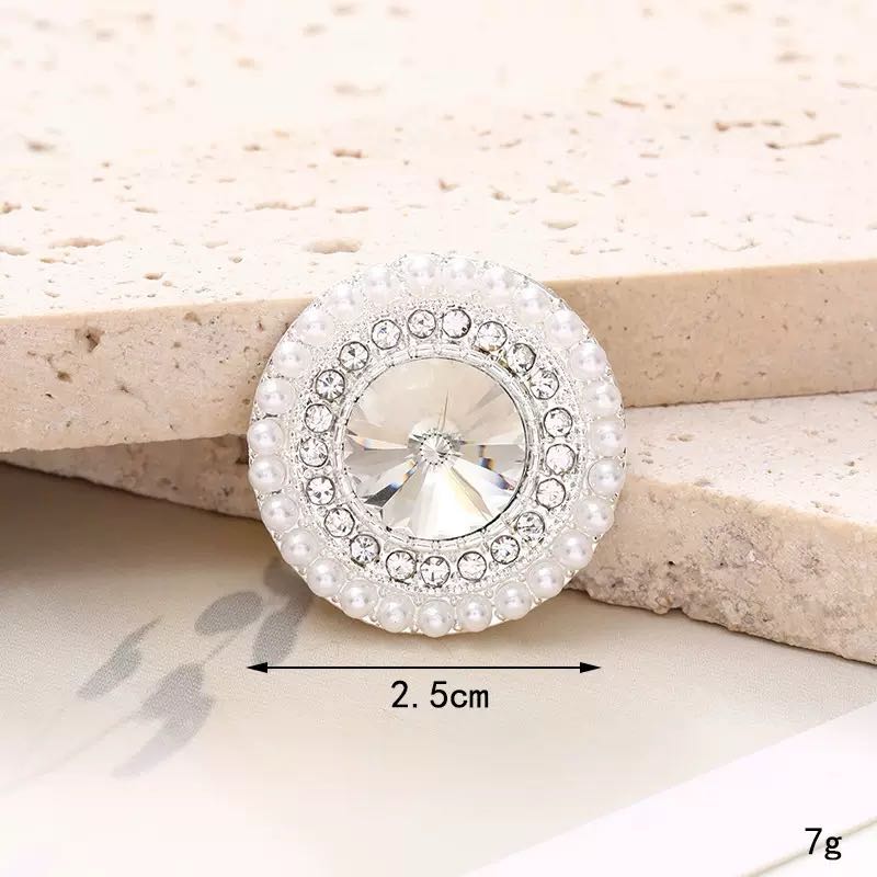 FS4176-Diamond Round Pearl Patch