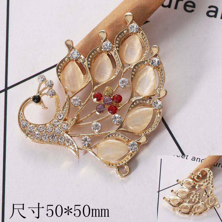 FS4819-5 Pieces Peacock Diamond Patch