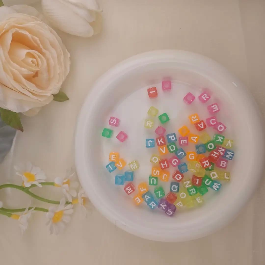 FS6785-6*6MM Square Transparent Silver English Letter Acrylic Beads for DIY Jewellery Making (Necklaces and Bracelets) Zoe DIY Wholesale