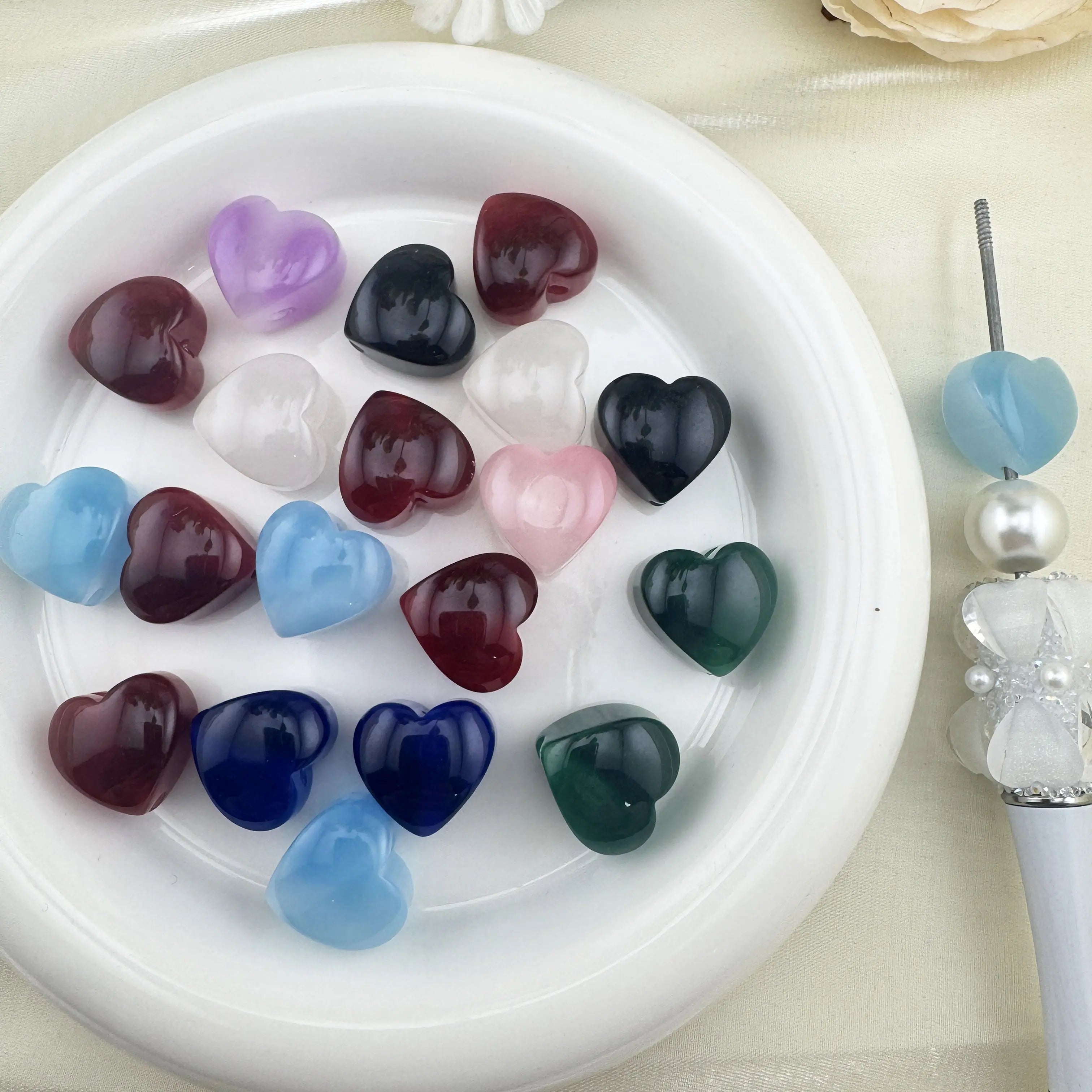 FS2268-20MM Cat Eye Heart Resin Beads for Making Bracelets, Necklaces, Earrings, DIY Jewellery Crafts Zoe DIY Wholesale