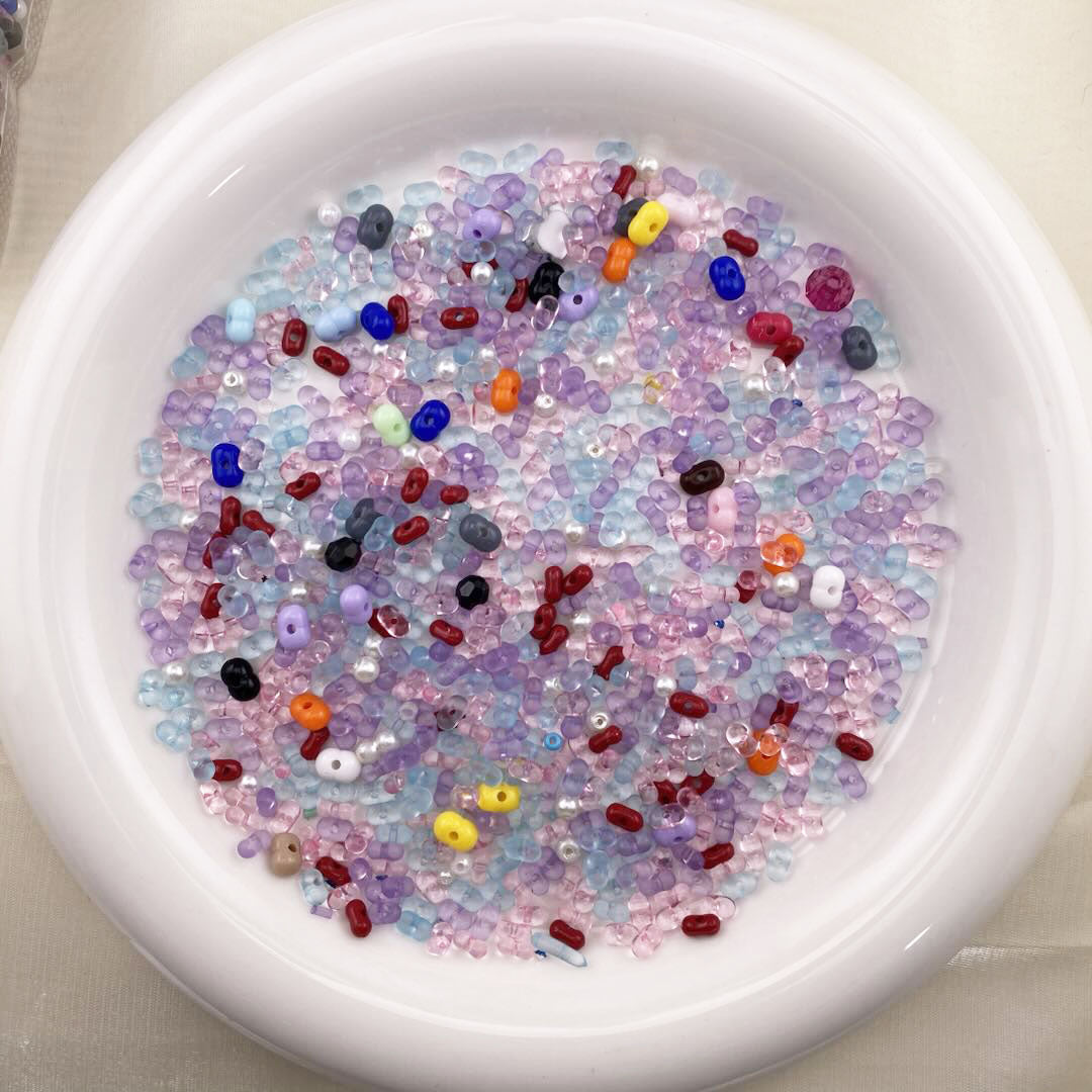 FS6948-Mixed Style Resin Peanut Beads For Making Bracelets Necklaces(Not For Pen) Zoe DIY Wholesale