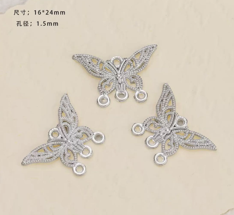 FS6947-16*24MM Hollow Butterfly Alloy Pendant With 4 Holes For Decoration Craft Jewelry Zoe DIY Wholesale