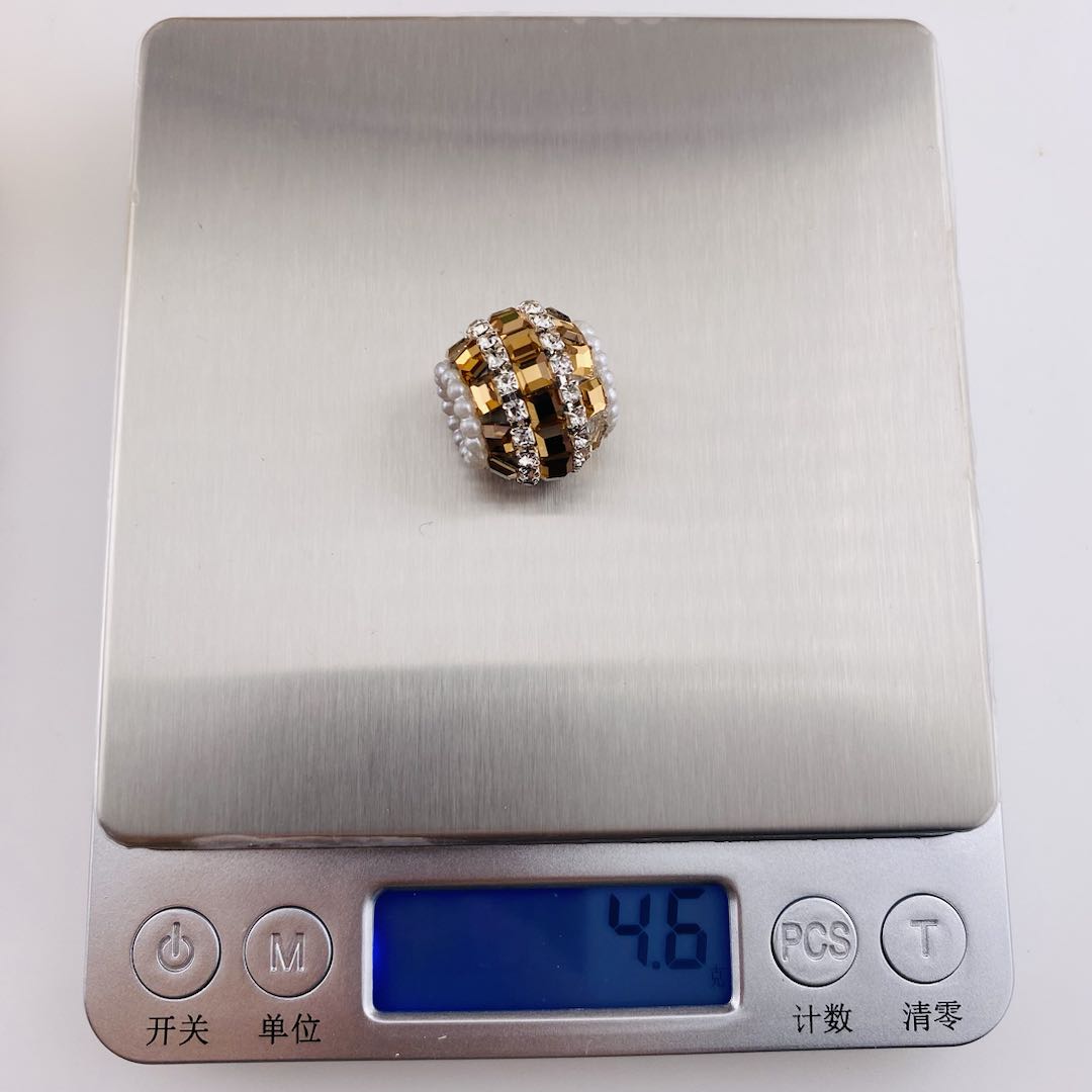 FS19514-About 17*19mm Fancy Beads