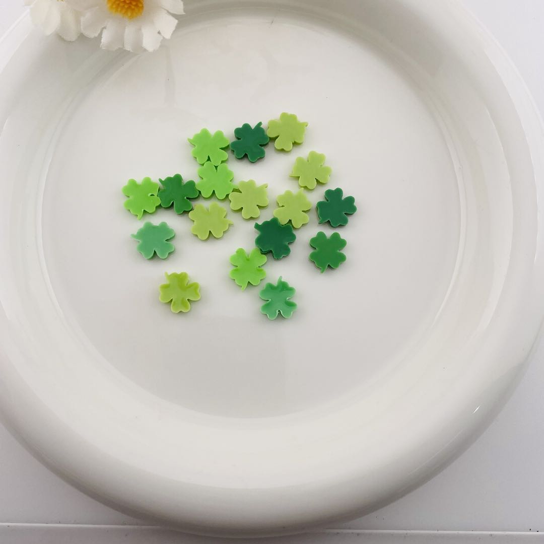 FS19562-About 9*10mm Four-leaf Clover Sticker