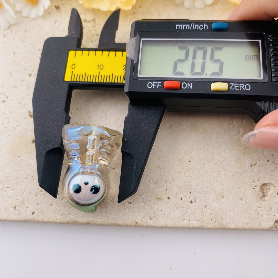 FS19598-About 21*26mm Skull Resin Beads
