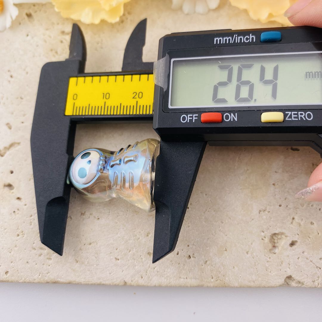 FS19598-About 21*26mm Skull Resin Beads