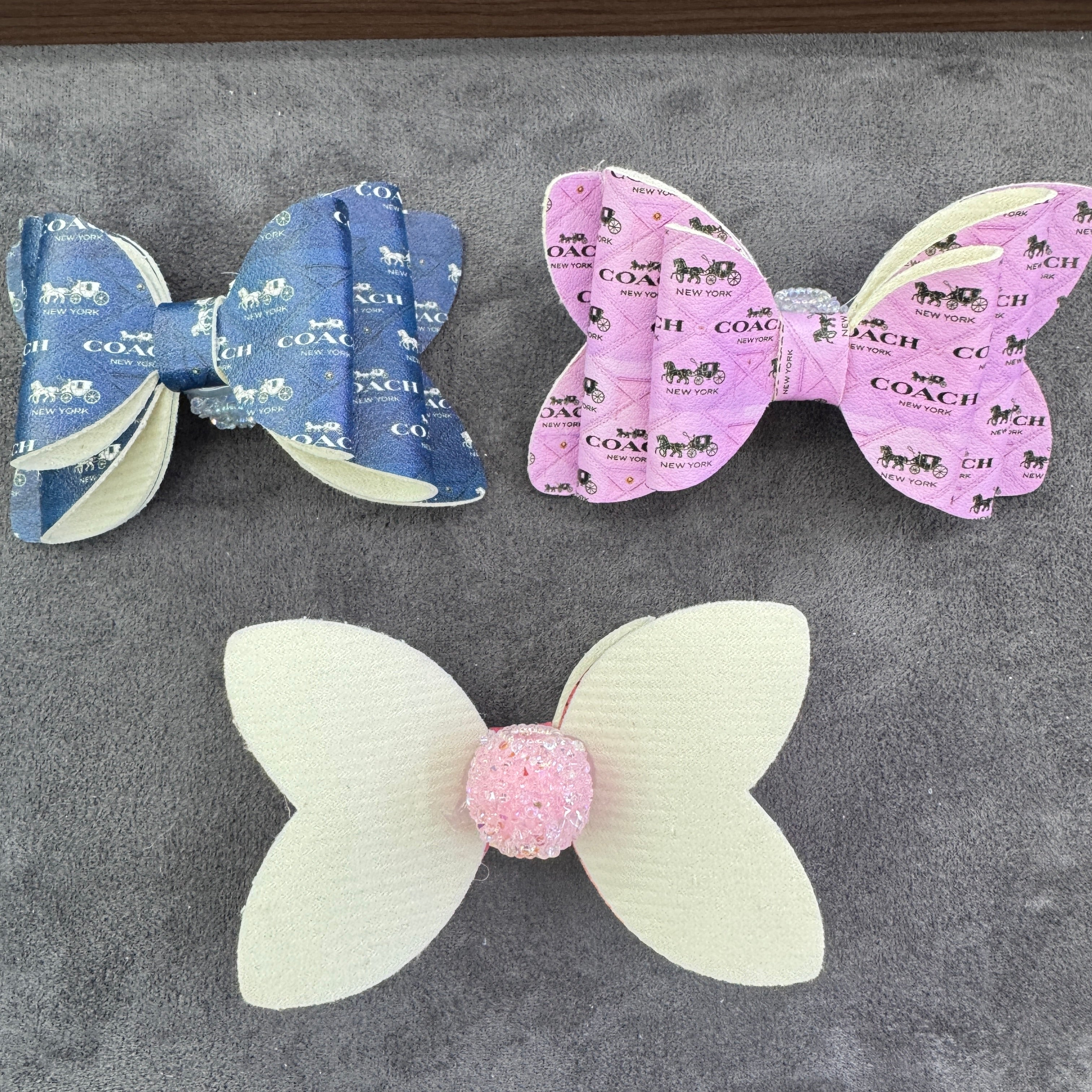 Vintage Carriage Letter Printed hree Layer Fabric Bowtie Sugar Beads,with AB Rhinestones