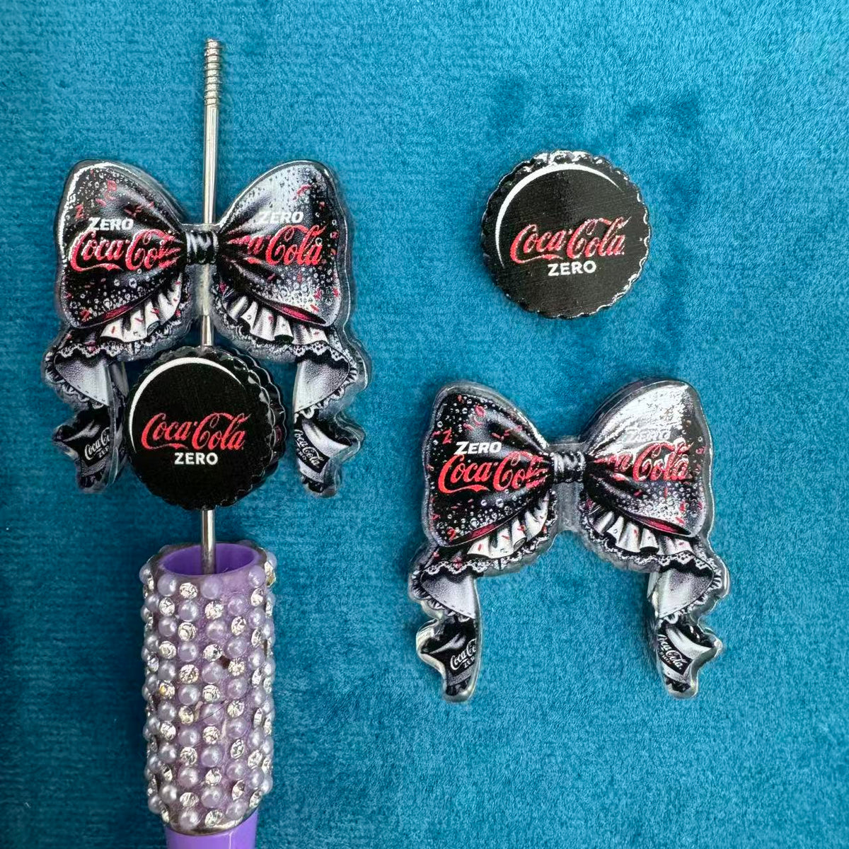 Coca Cola Bow Acrylic Beads