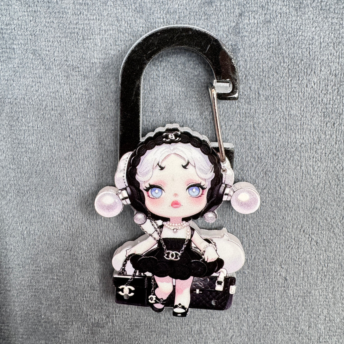Fashion Black Dress Girl Acrylic Carabiner Keychain, Cute Luxury Style Princess Bag Charm, Key Ring Clip Accessories