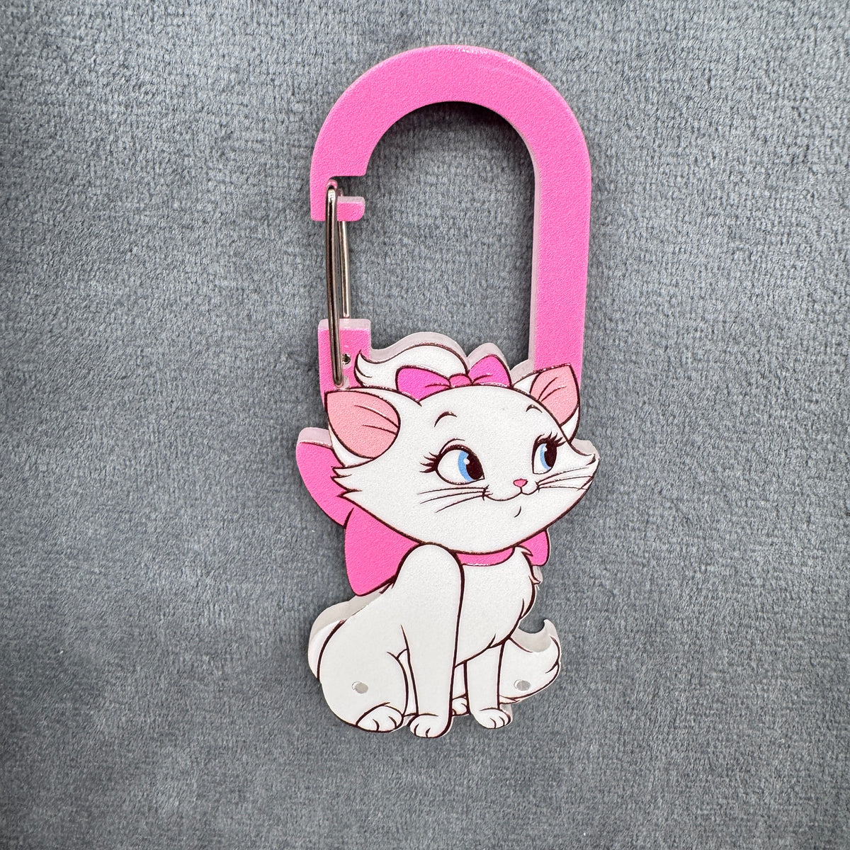 Cute Disney Marie Cat Acrylic Carabiner Keychain, Aristocats White Kitten Bag Charm, Key Ring Clip Accessories