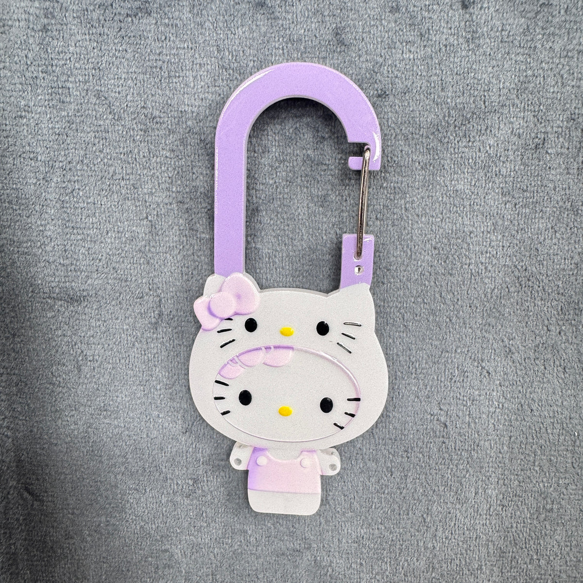 Cute Hello Kitty Purple Hoodie Acrylic Carabiner Keychain, Sanrio Kawaii Kitty Bag Charm, Key Ring Clip Accessories