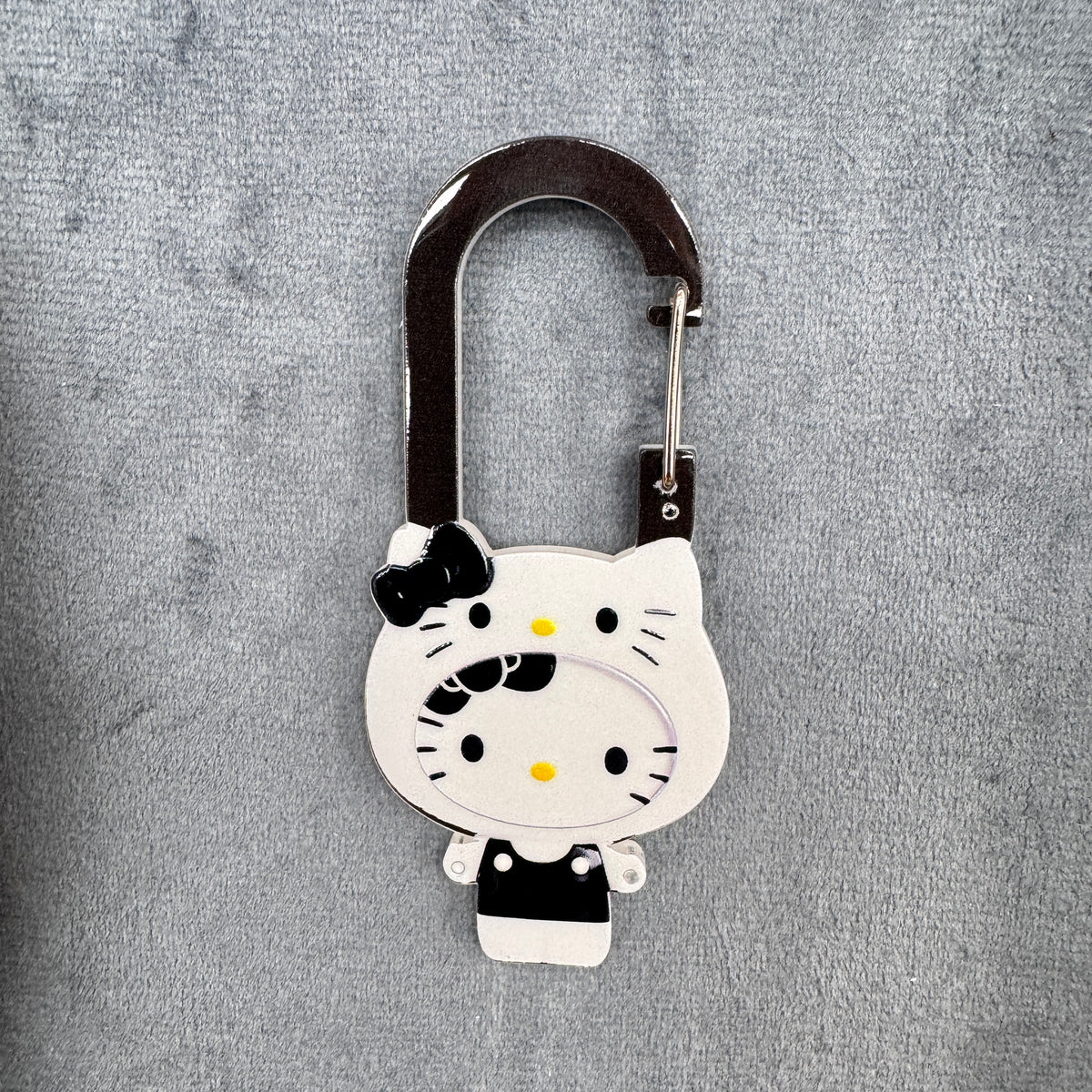 Cute Hello Kitty Black Bow Hoodie Acrylic Carabiner Keychain, Sanrio Kawaii Black & White Kitty Bag Charm, Key Ring Clip Accessories