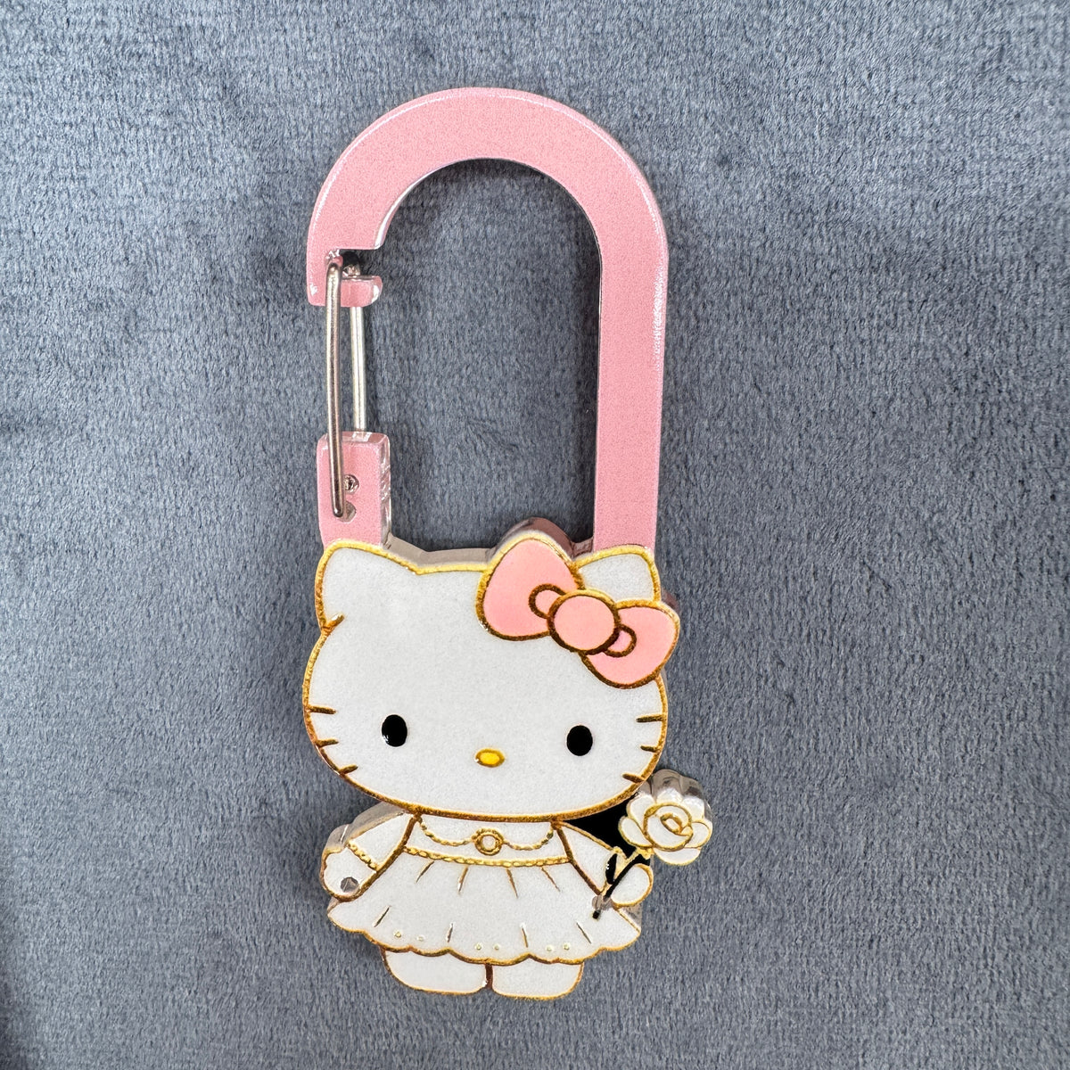 Cute Hello Kitty White Dress Acrylic Pink Carabiner Keychain, Sanrio Kawaii Kitty Holding Flower Pink Bow Bag Charm, Key Ring Clip Accessories