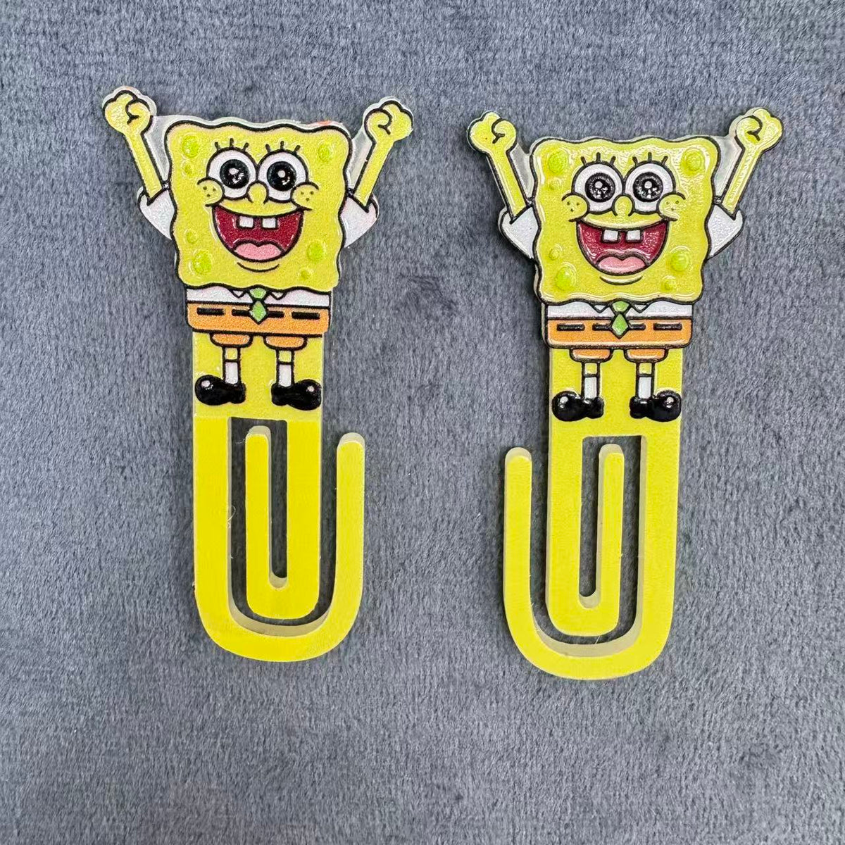 Cute SpongeBob SquarePants Cheerful Hands Up Acrylic Paper Clip Bookmark Set, Yellow Kawaii Cartoon Stationery Accessories, Page Marker Clip for Office & School