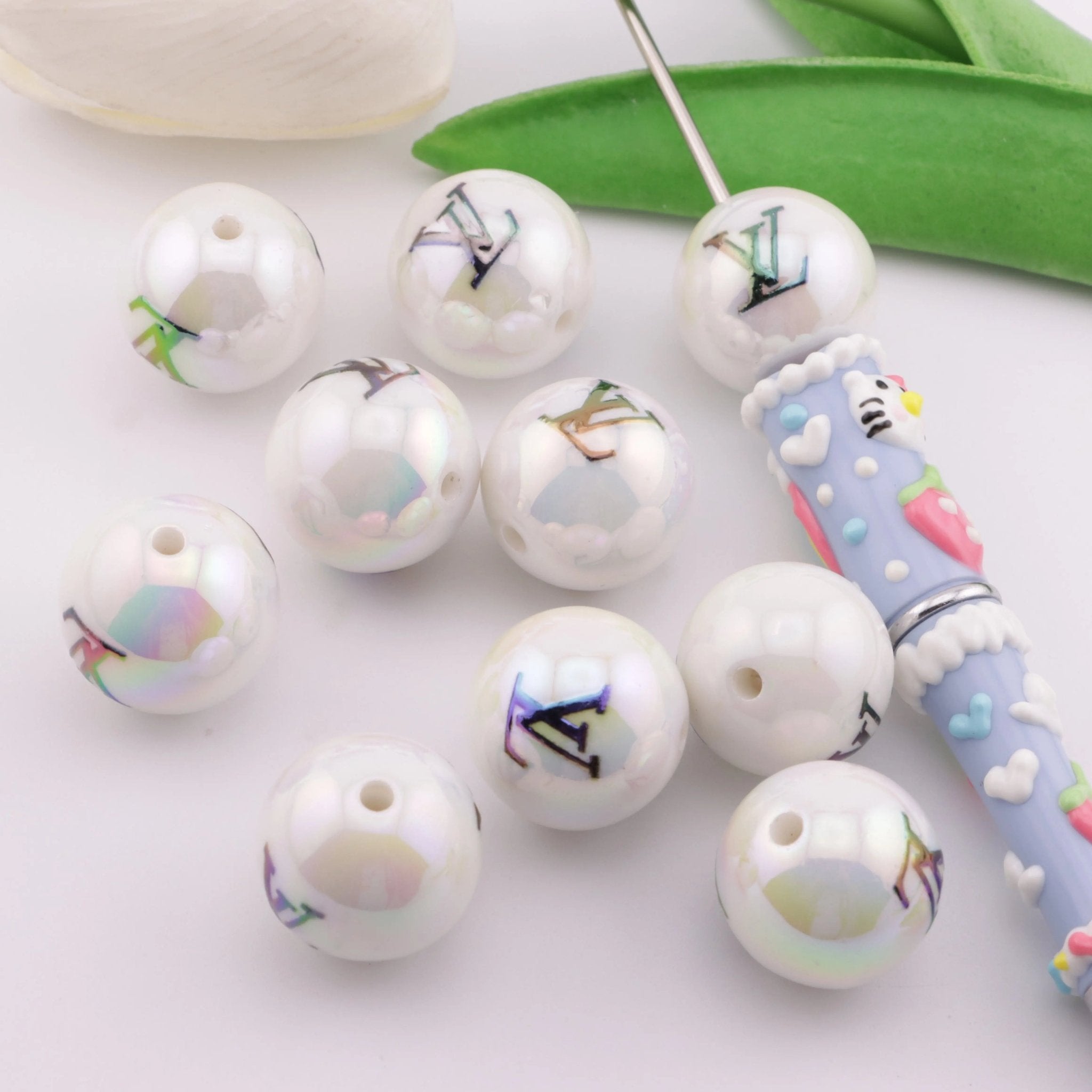 20mm Solid-Color White Color Printed Acrylic Beads for DIY Crafting Necklace Bracelet Jewelry Making Keychain -Zoe DIY Wholesale