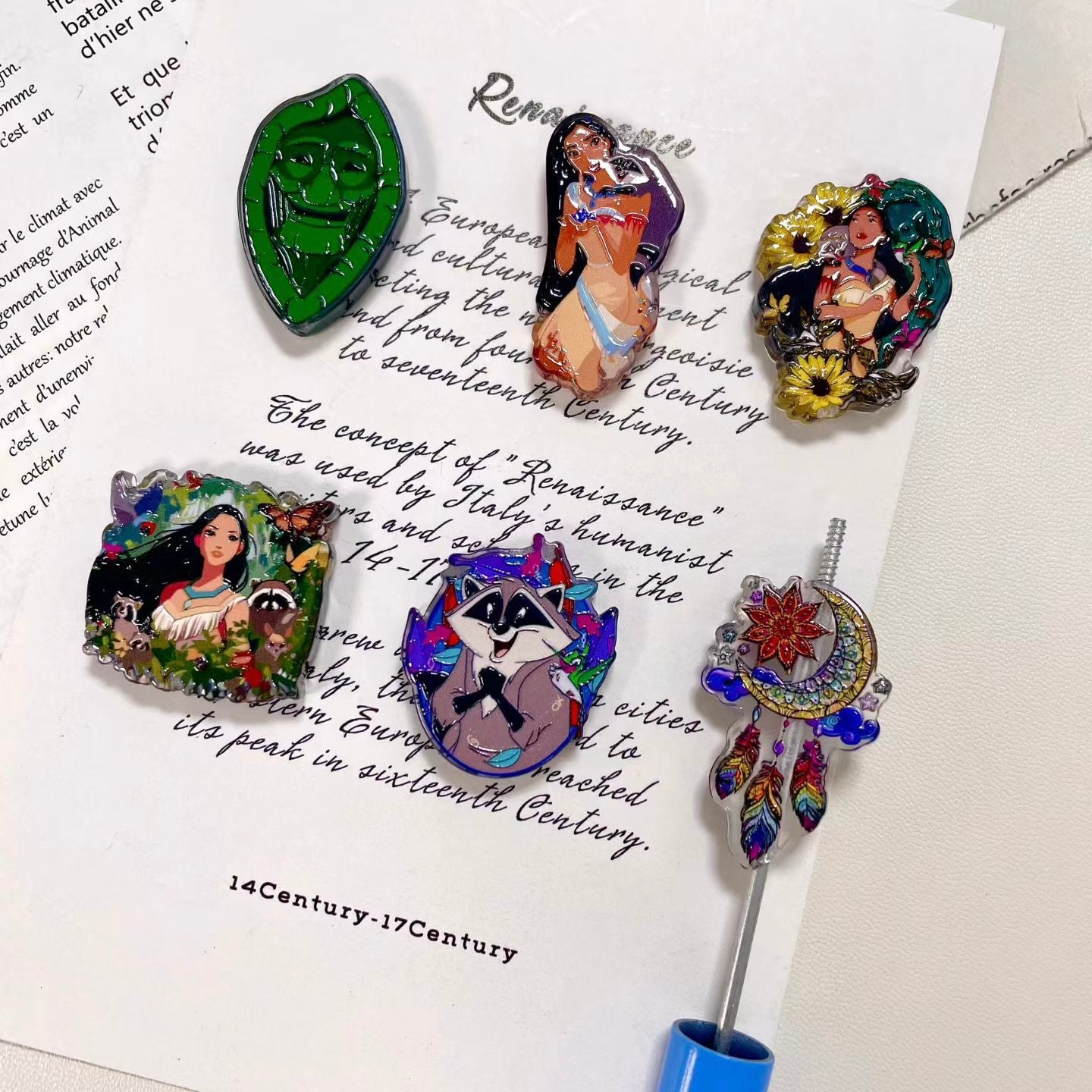 Indian Princess Raccoon Grandmother Willow Dreamcatcher Acrylic Focal Beads,For Pen Toppers, Random Mix