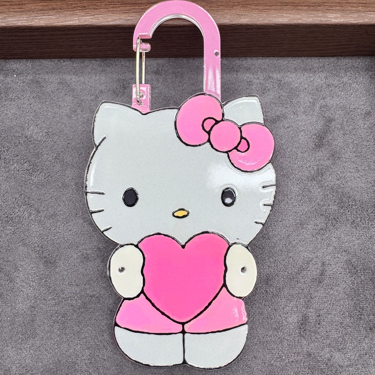 Large‑sized Heart‑holding Cute Cat ag Charm,Decorative Carabiner Bag Accessories for DIY Crafts