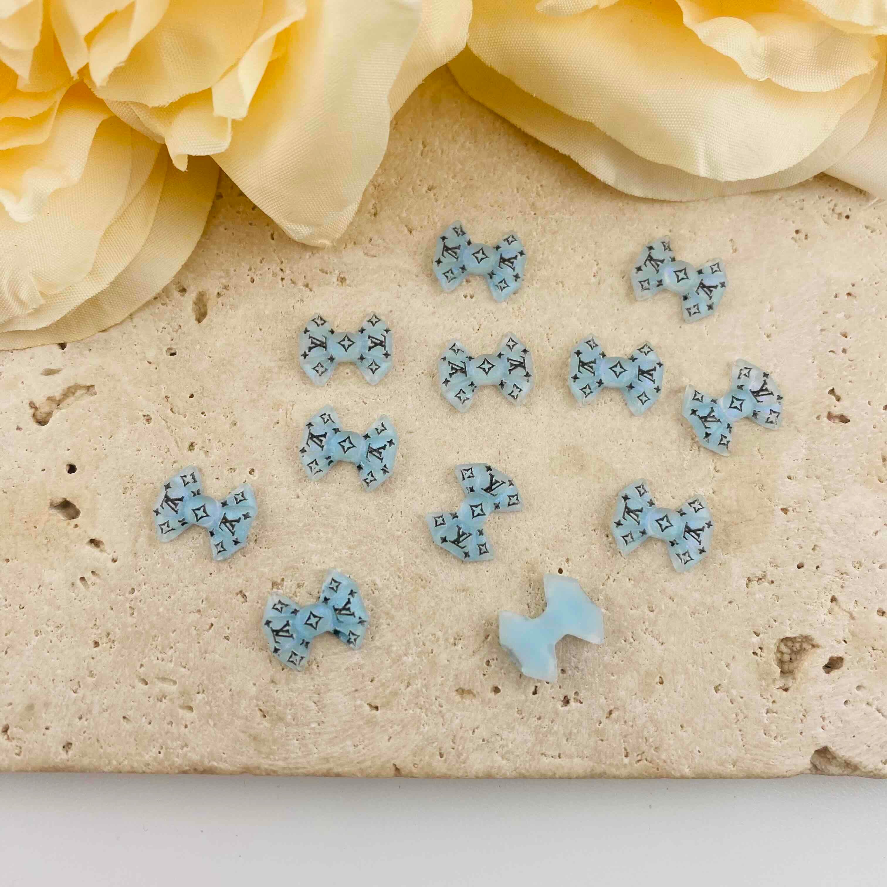 PP10913-11X10mm LV Colorful Bows Charms