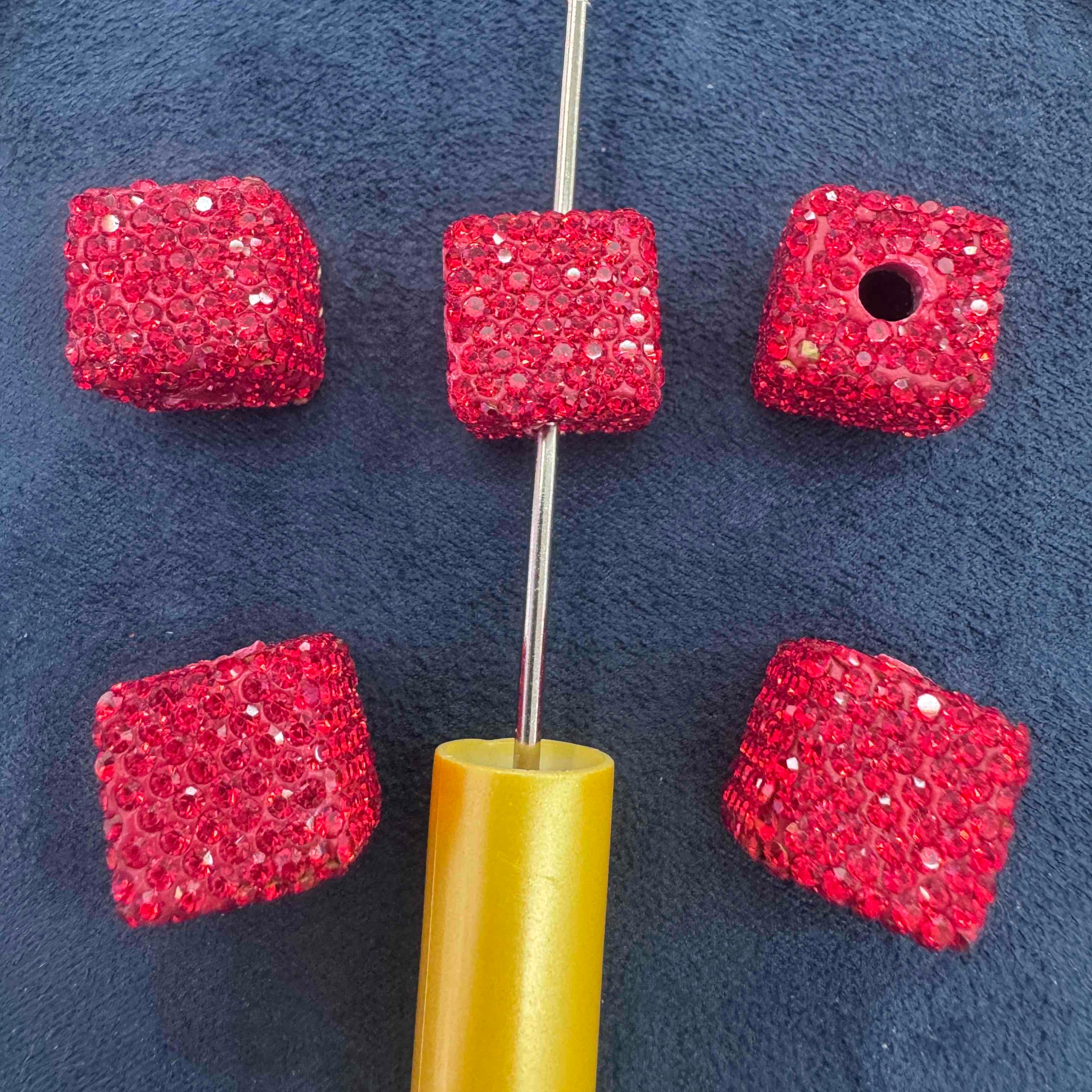FS20231-16mm Solid Color Rhinestone Clay Cube Beads