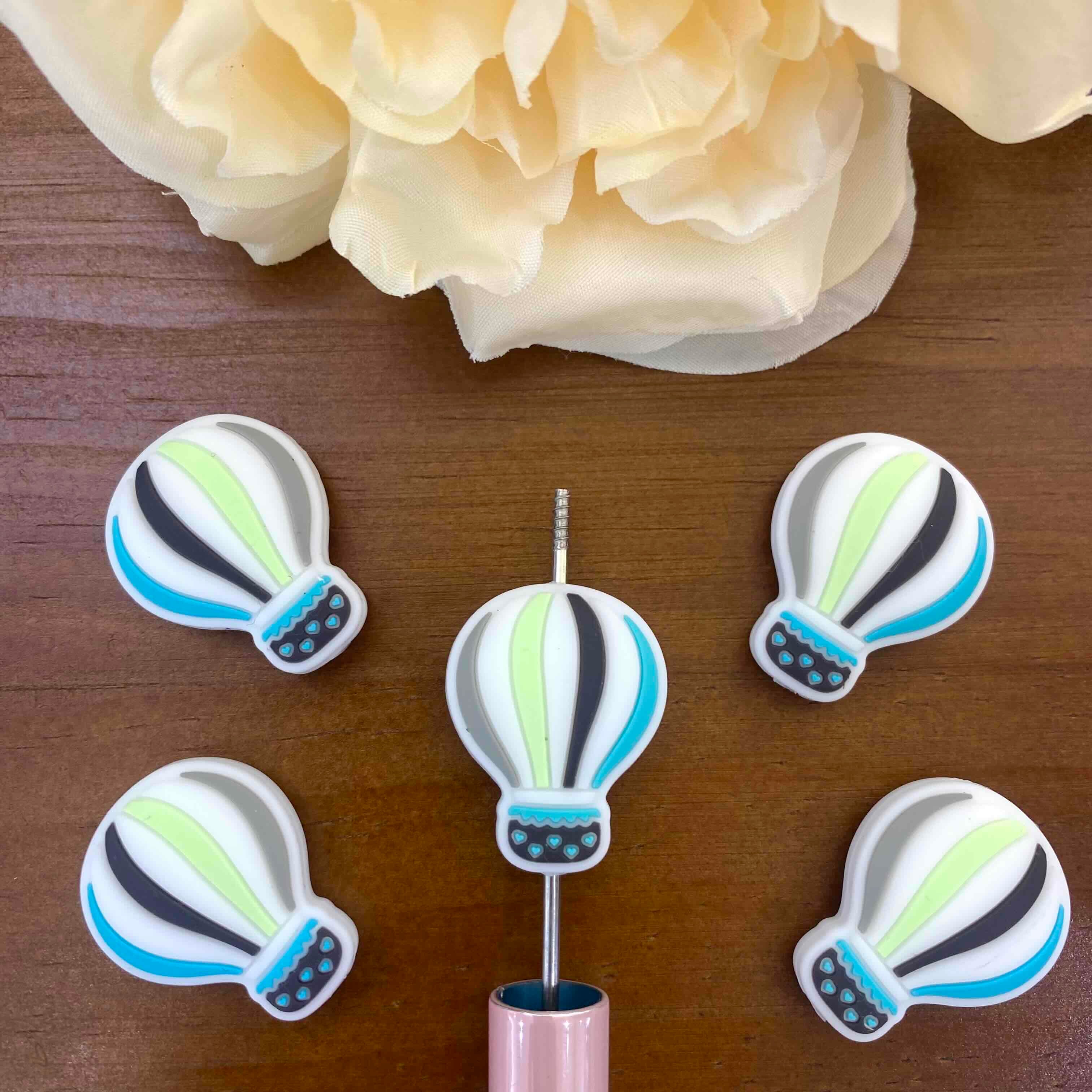 FS20148-Hot Air Balloon Flat Silicone Focal Beads
