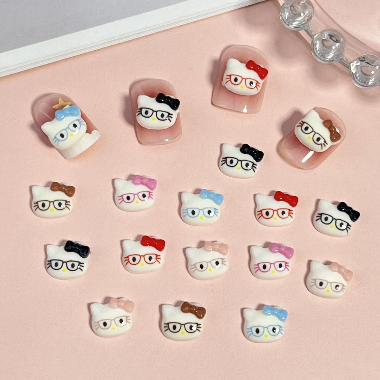 FS4692- Hk Eyeglass Lens Resin Charms For DIY project Zoe's DIY Shop