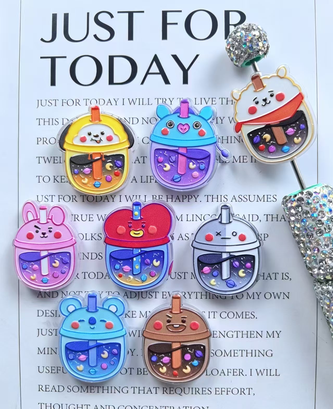 Korean Boy Group Image Series Bubble-Tea Cup Acrylic Beads in Assorted Colors,Random Mix