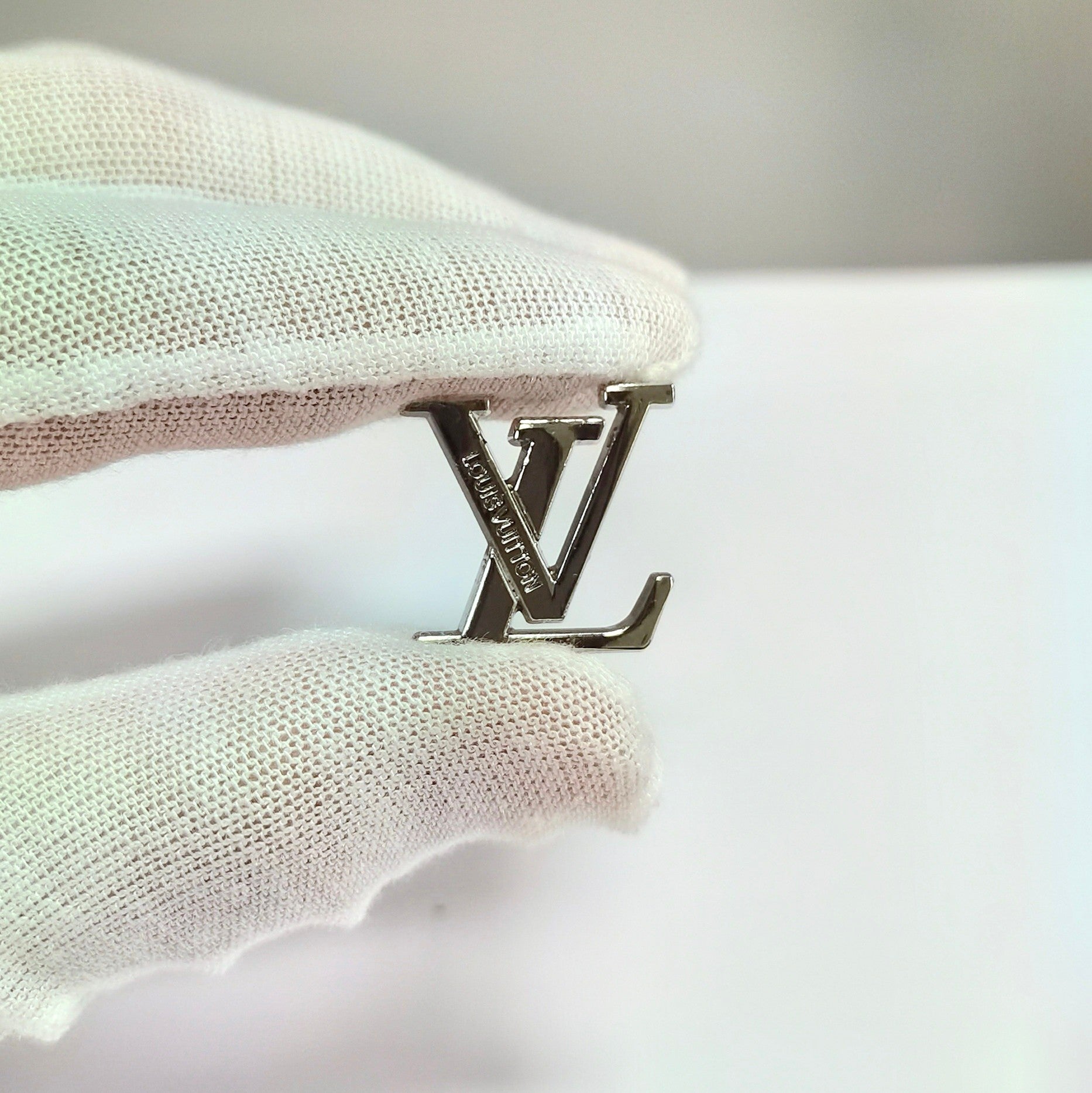 FS19366-About 20×19mm Metal Patch As Picture Shows