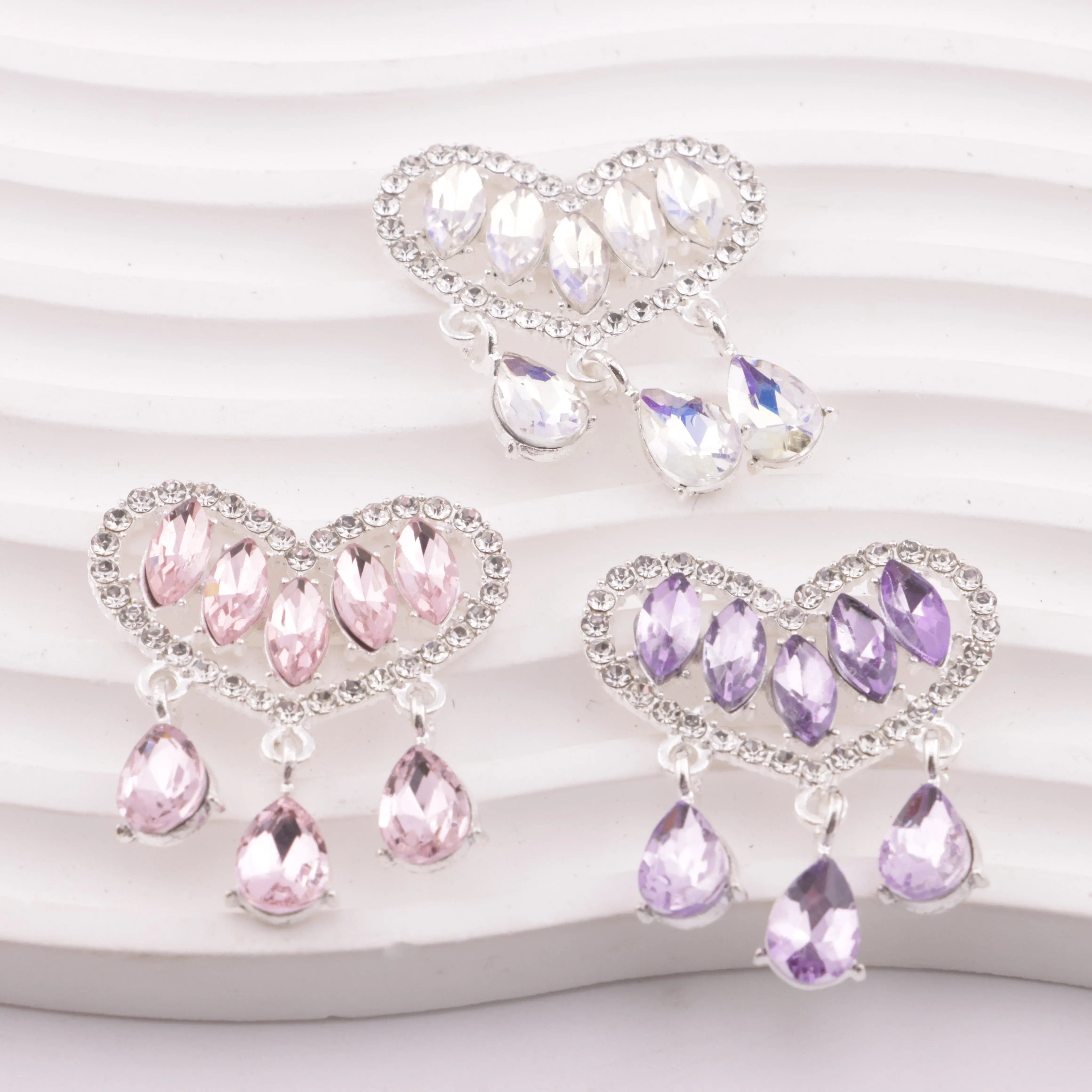 34*40mm Horse - eye Diamond Love - shaped Pendant With Three Drop - shaped Charms Zoe's DIY Shop