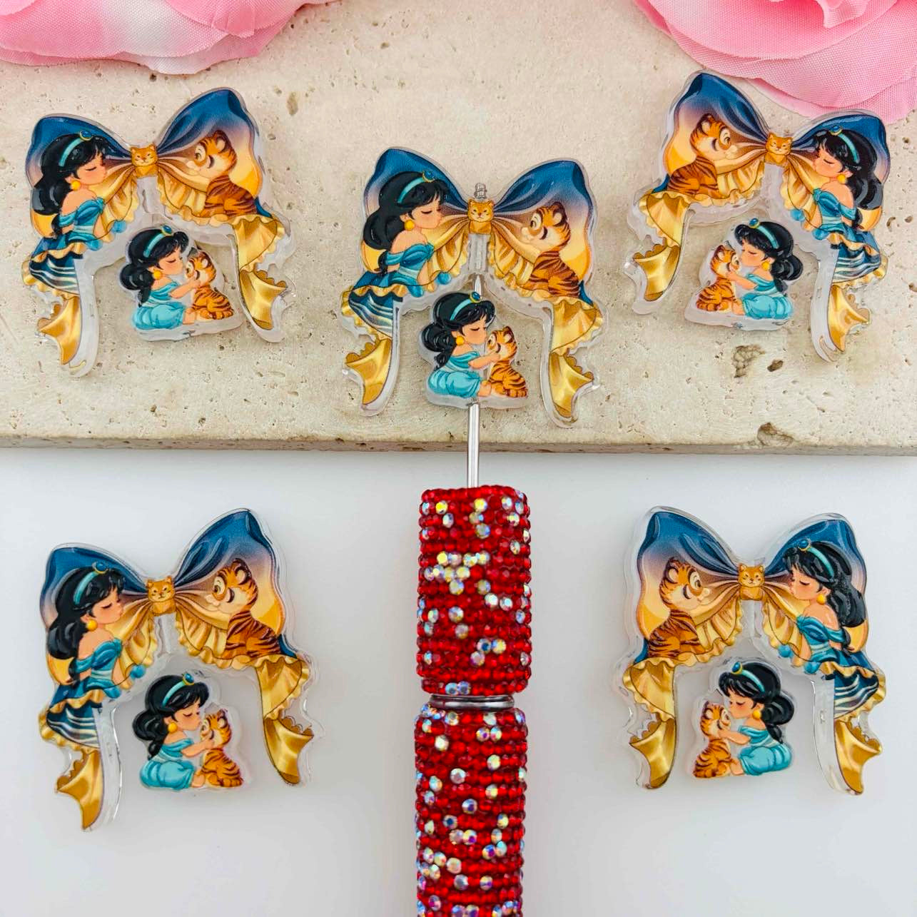 Princess And Tiger Acrylic Beads Bow and Decoration,For Pen Toppers, Random Mix