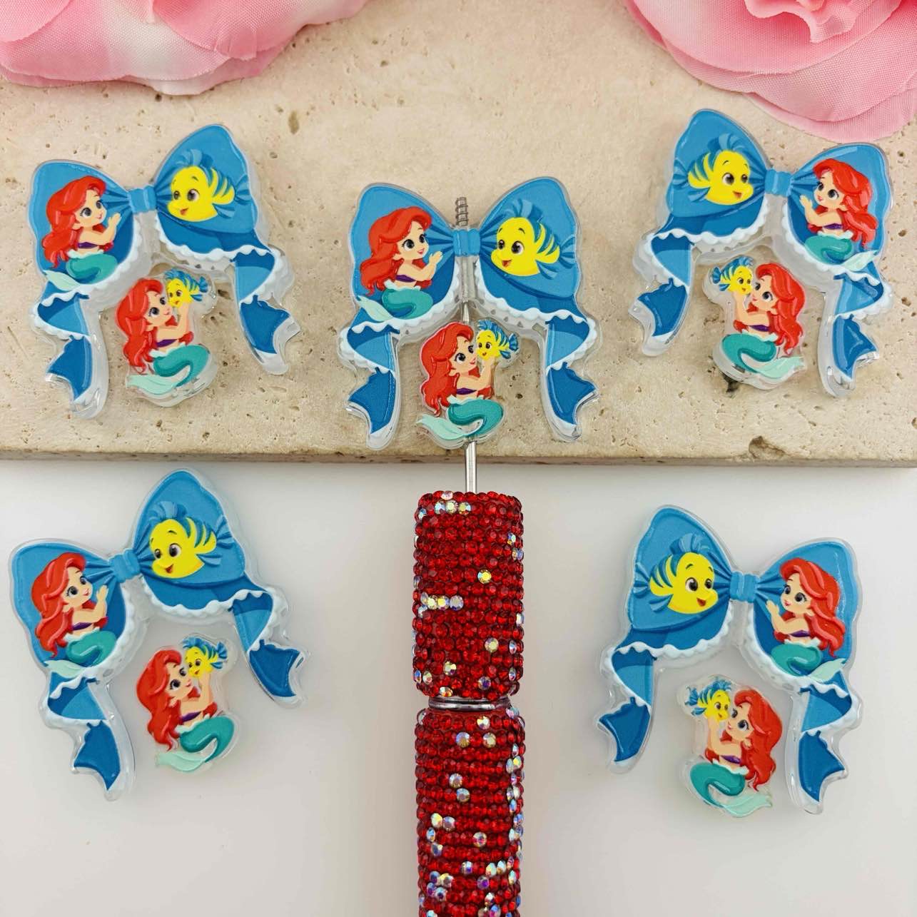 Little Mermaid Flounder Fish Acrylic Beads Bow and Decoration, Random Mix