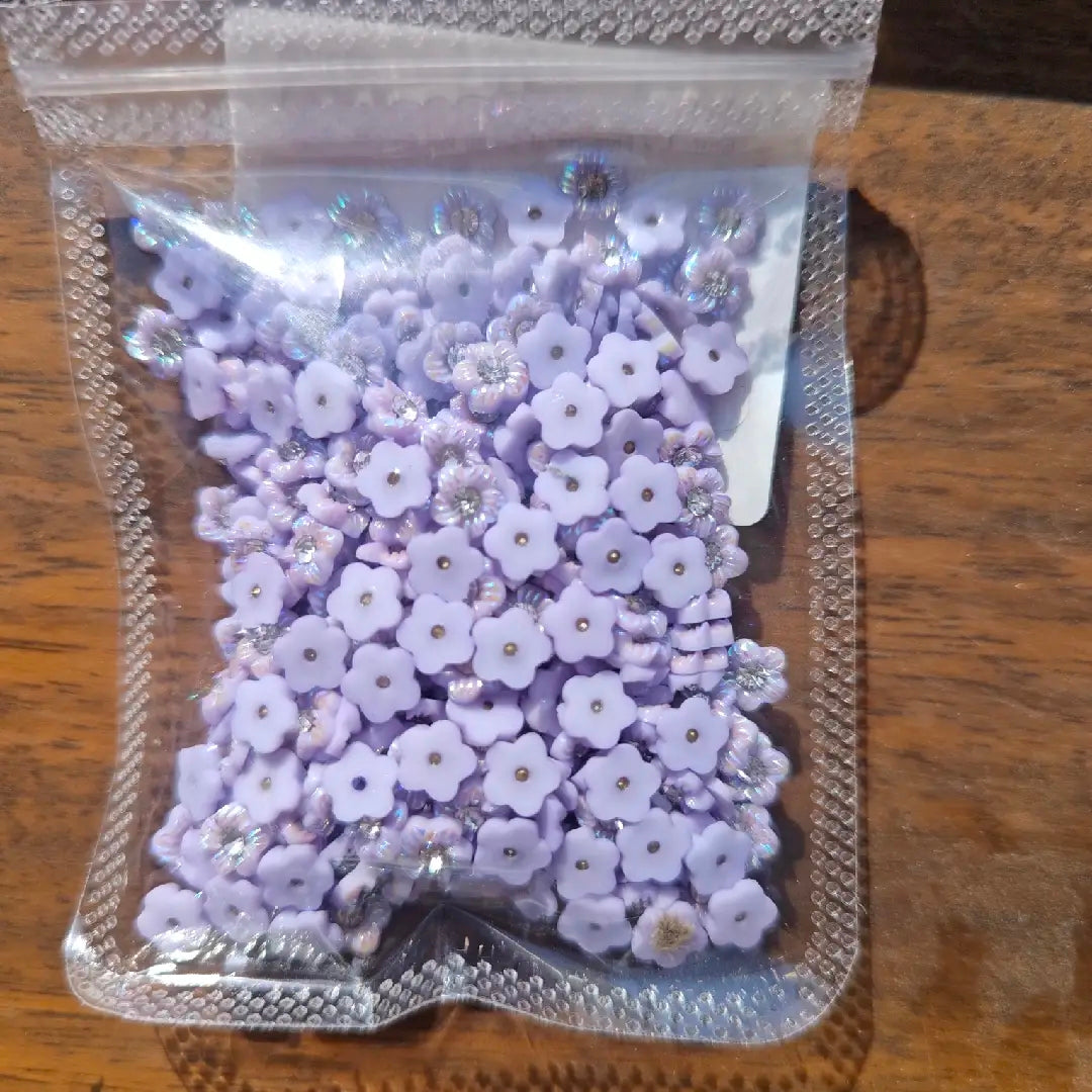 FS5679-6MM UV 5-Petals Small Flower Charms With Diamonds Zoe DIY Wholesale