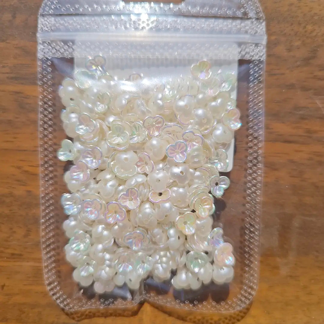 FS1353-UV 3 Petals Flower With Diamonds Zoe DIY Wholesale