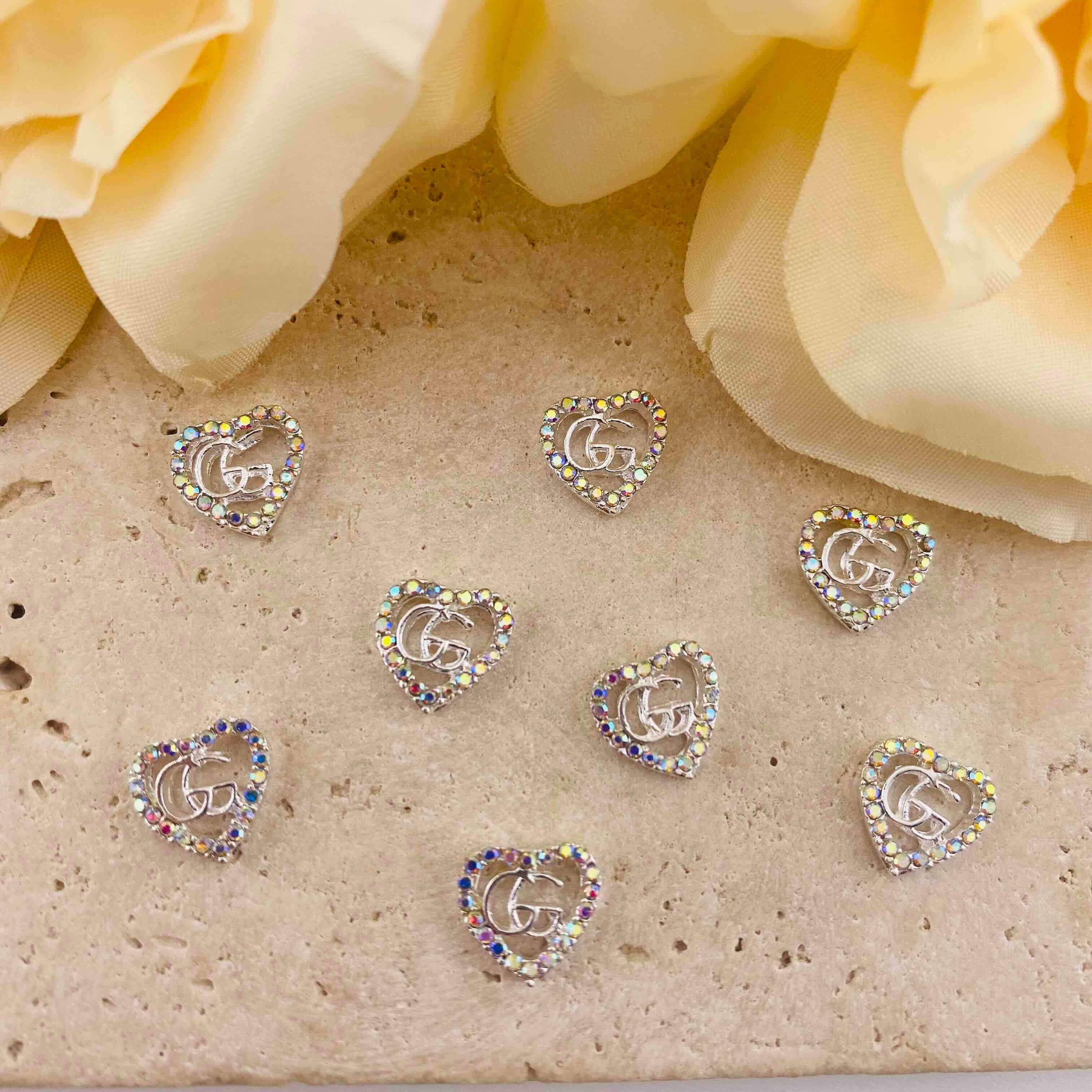 PP20061-About 9*10mm GG Rhinestone Metal Nail Charms