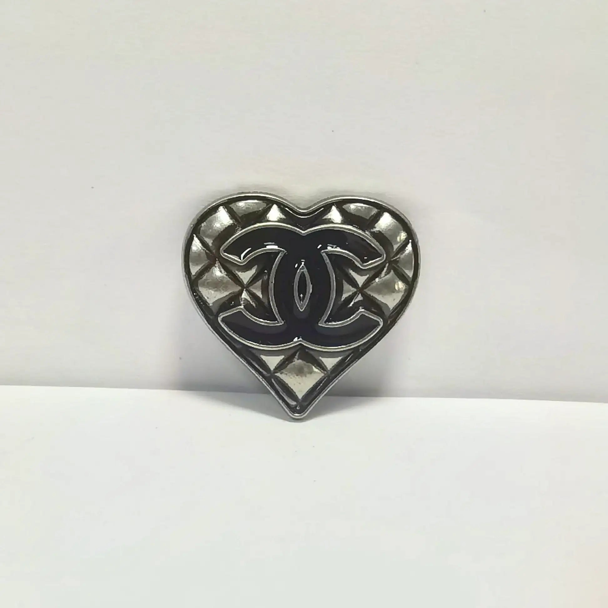 FS3069-About 24×26mm Metal Patch As Picture Shows