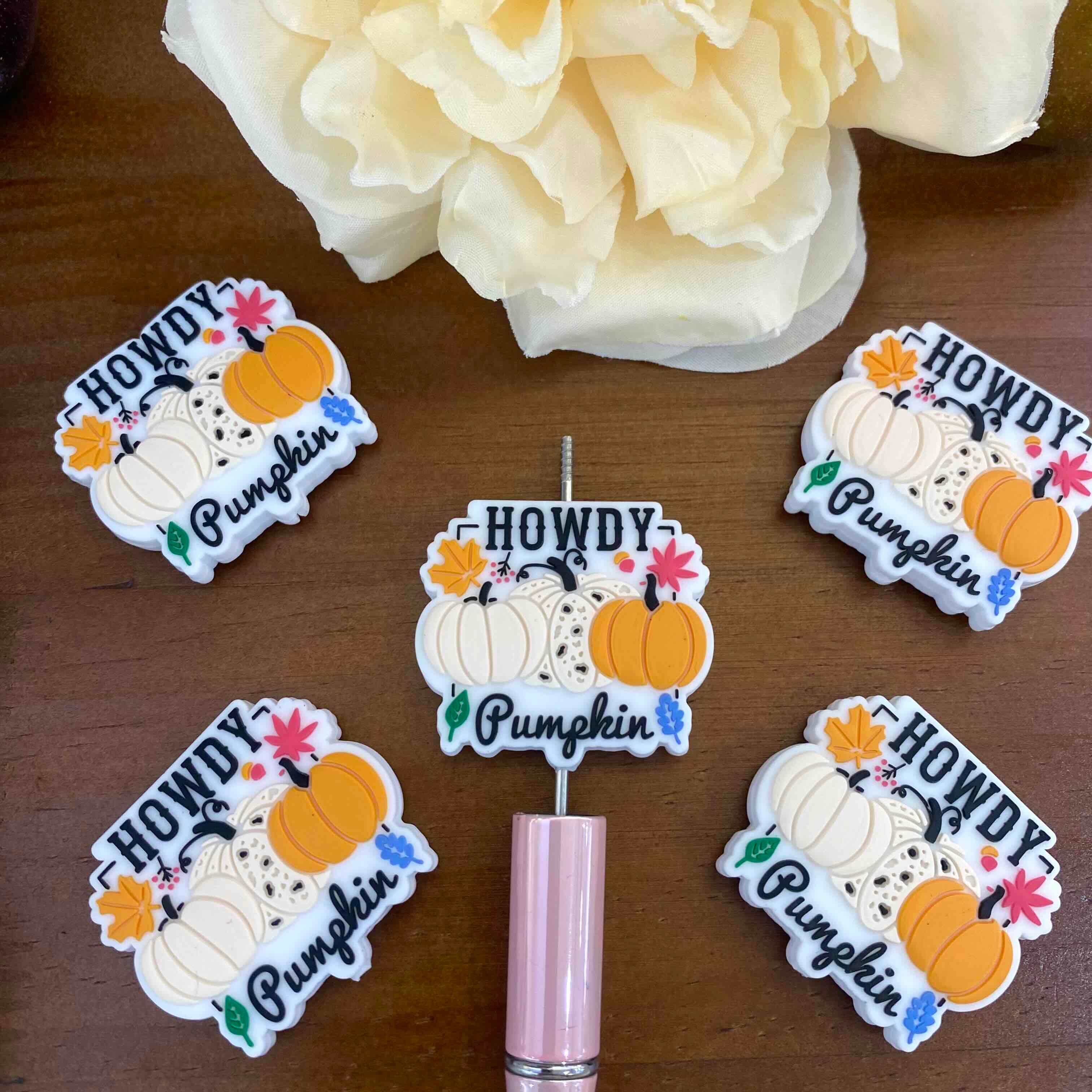 FS20167-Howdy Pimpkin Autumn Flat Silicone Focal Beads