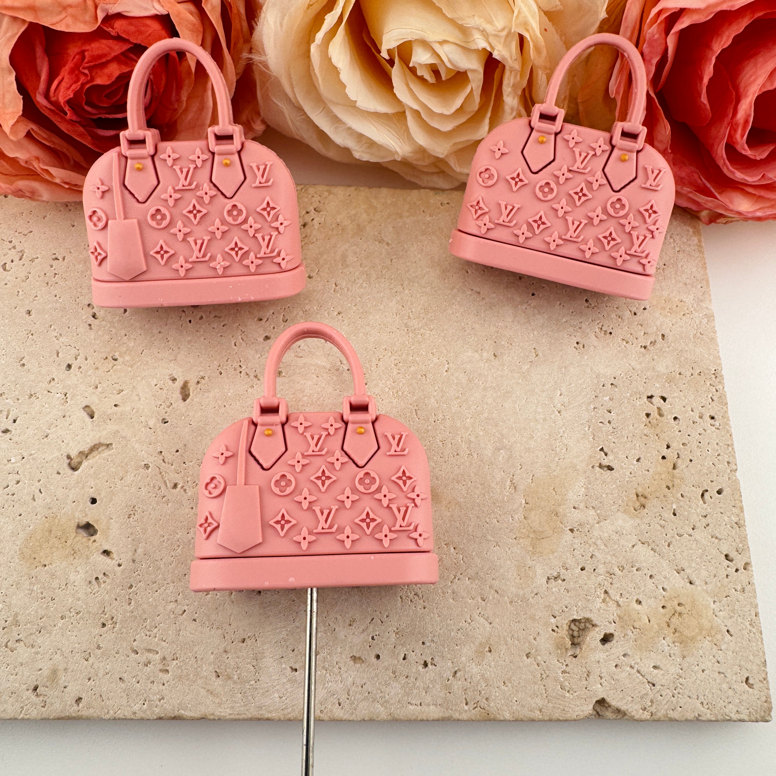FS5607-About 44×37×28mm Silicone Topper As Picture Shows
