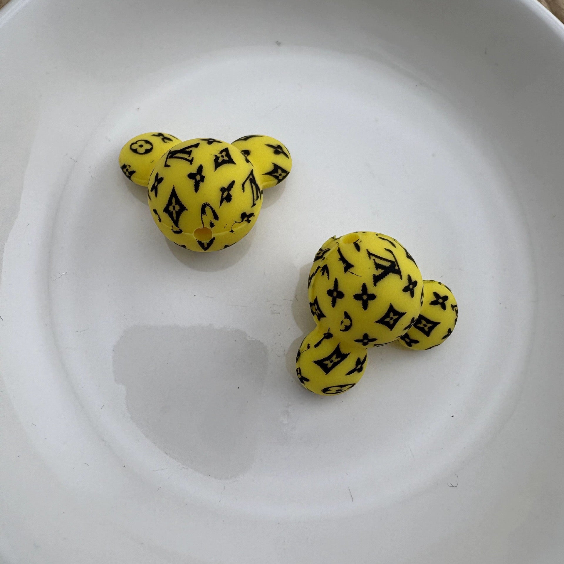 FS1447-About 21mm Mickey Head Printed Silicone Beads