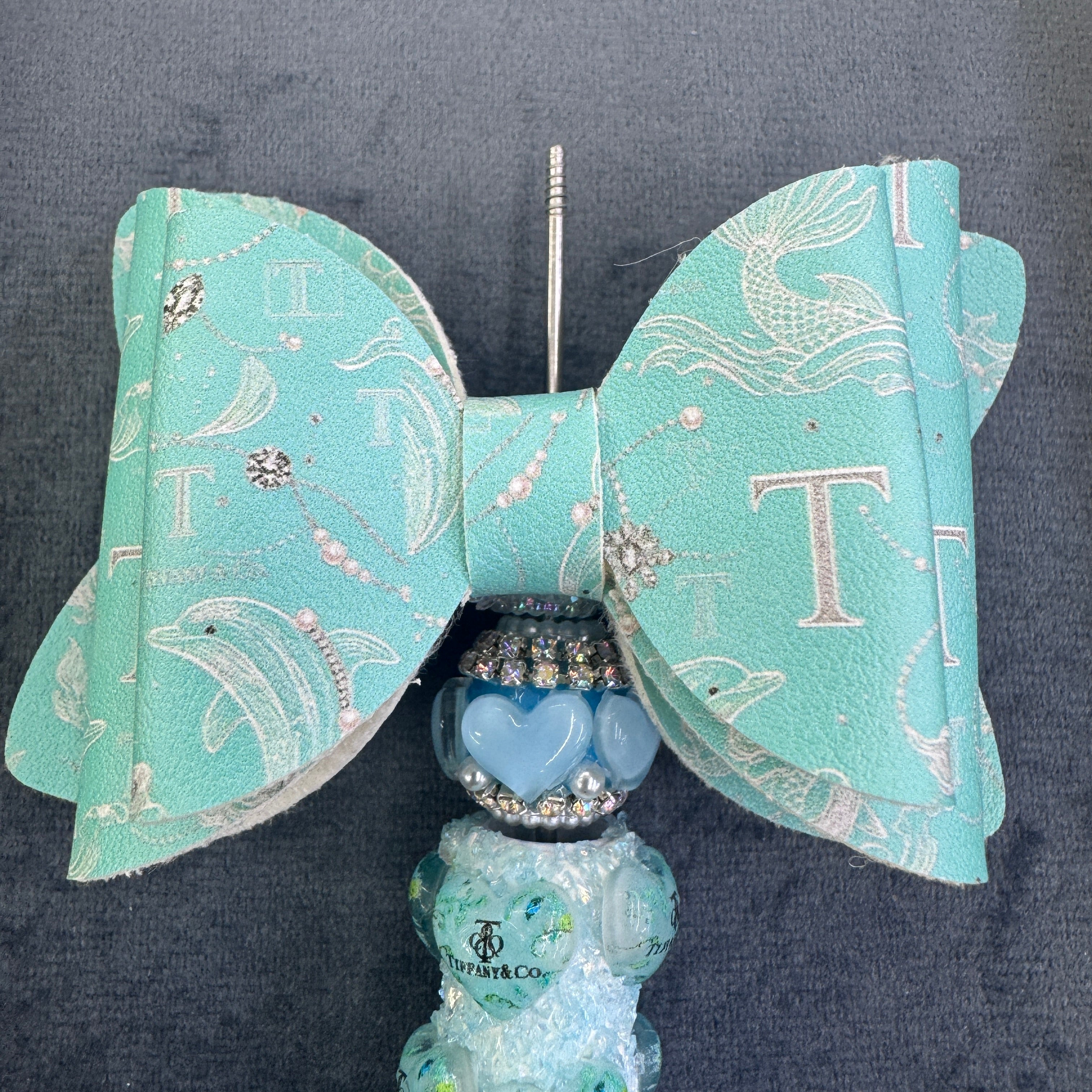 FS20233-Tiffany Sugar Bow Beads