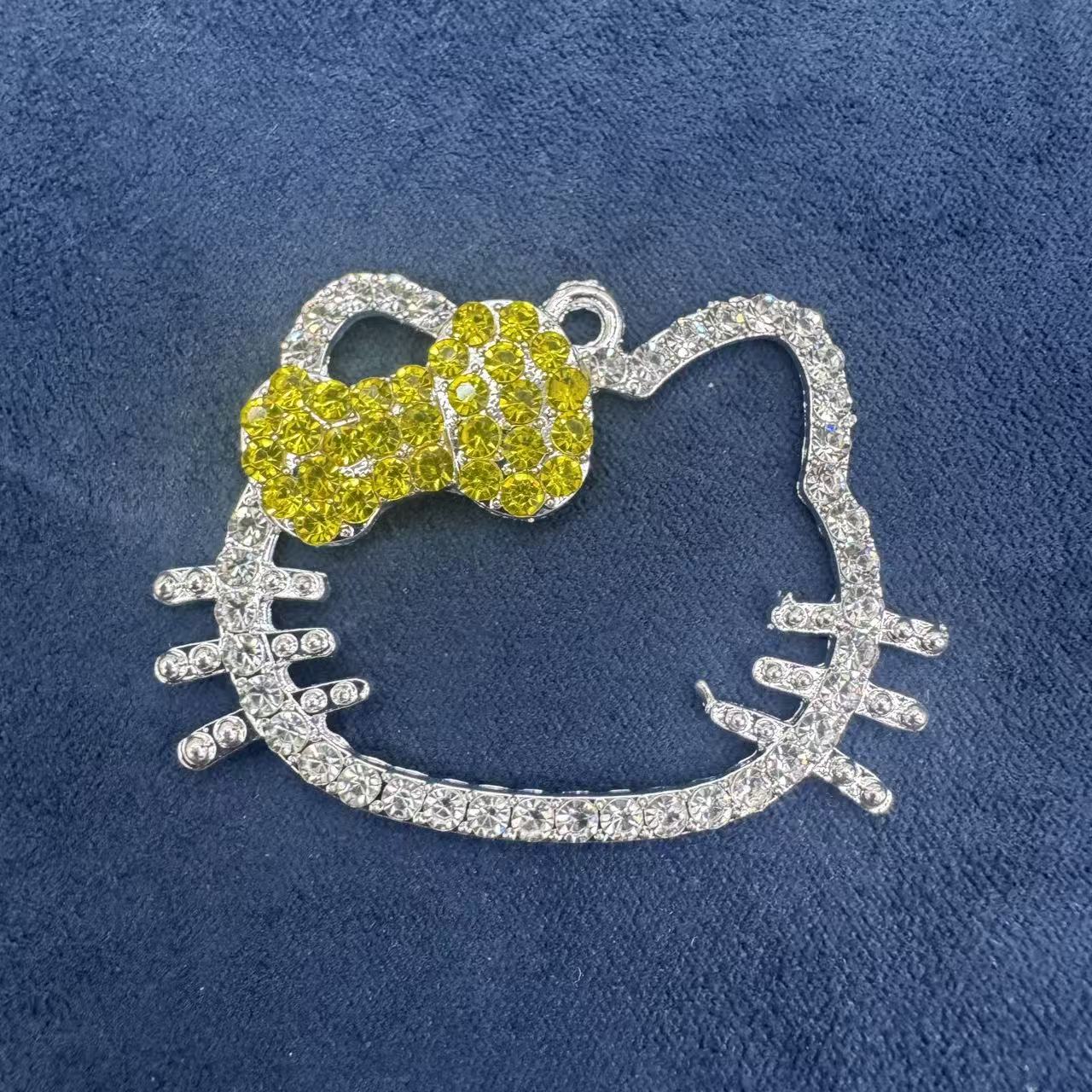 HK Rhinestone Metal Charms For Making Fancy Beads