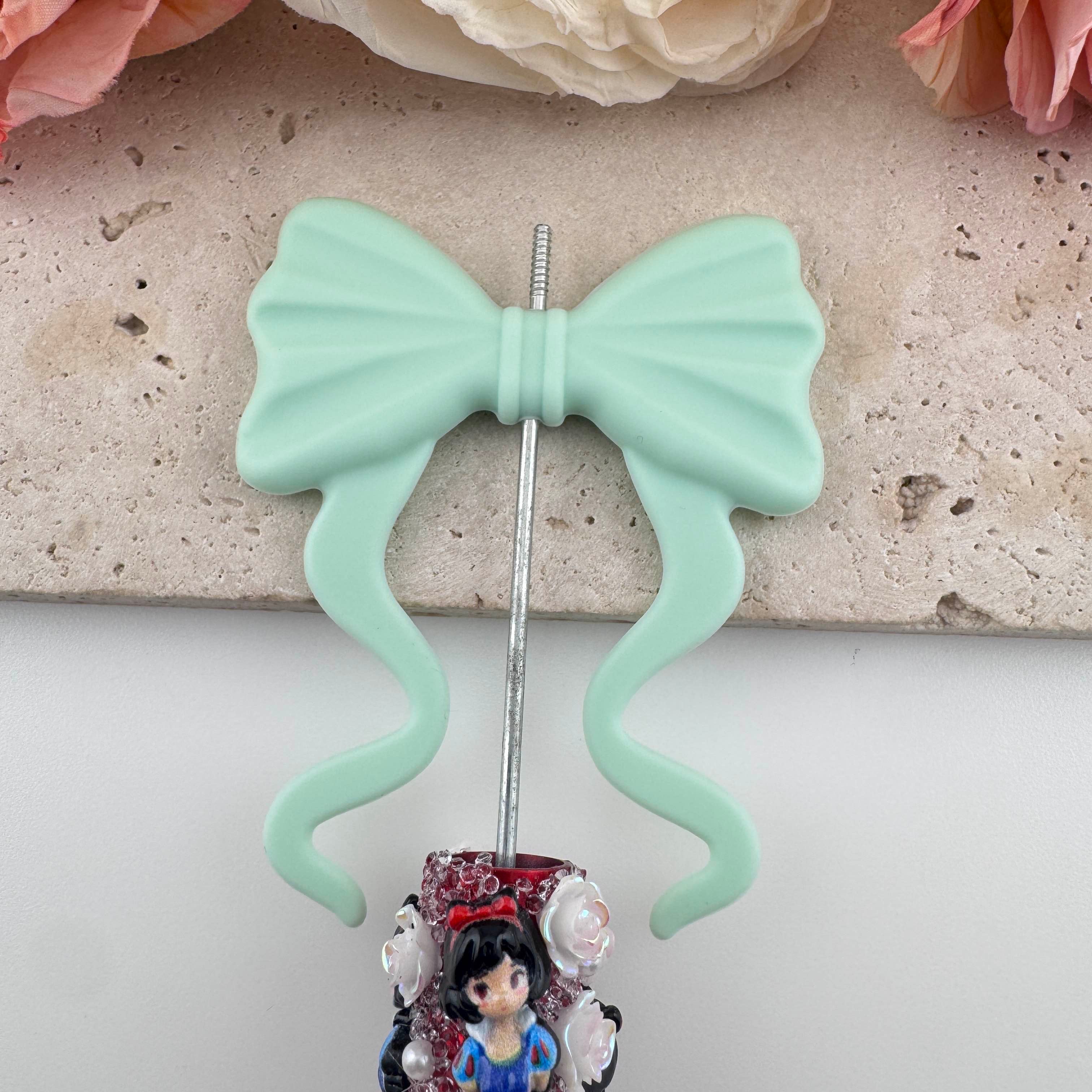 FS19388-About 60×70mm Silicone Bow Beads